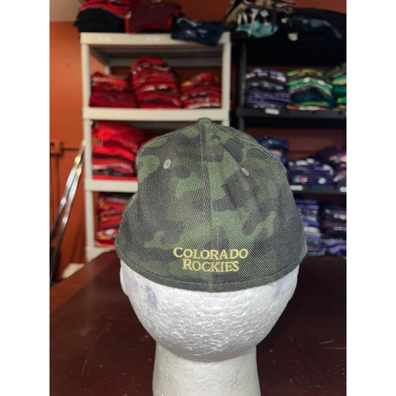 New Era Colorado Rockies Camo Hat Armed Forces Day MLB Cap S/M Size ONE SIZE - 4 Thumbnail