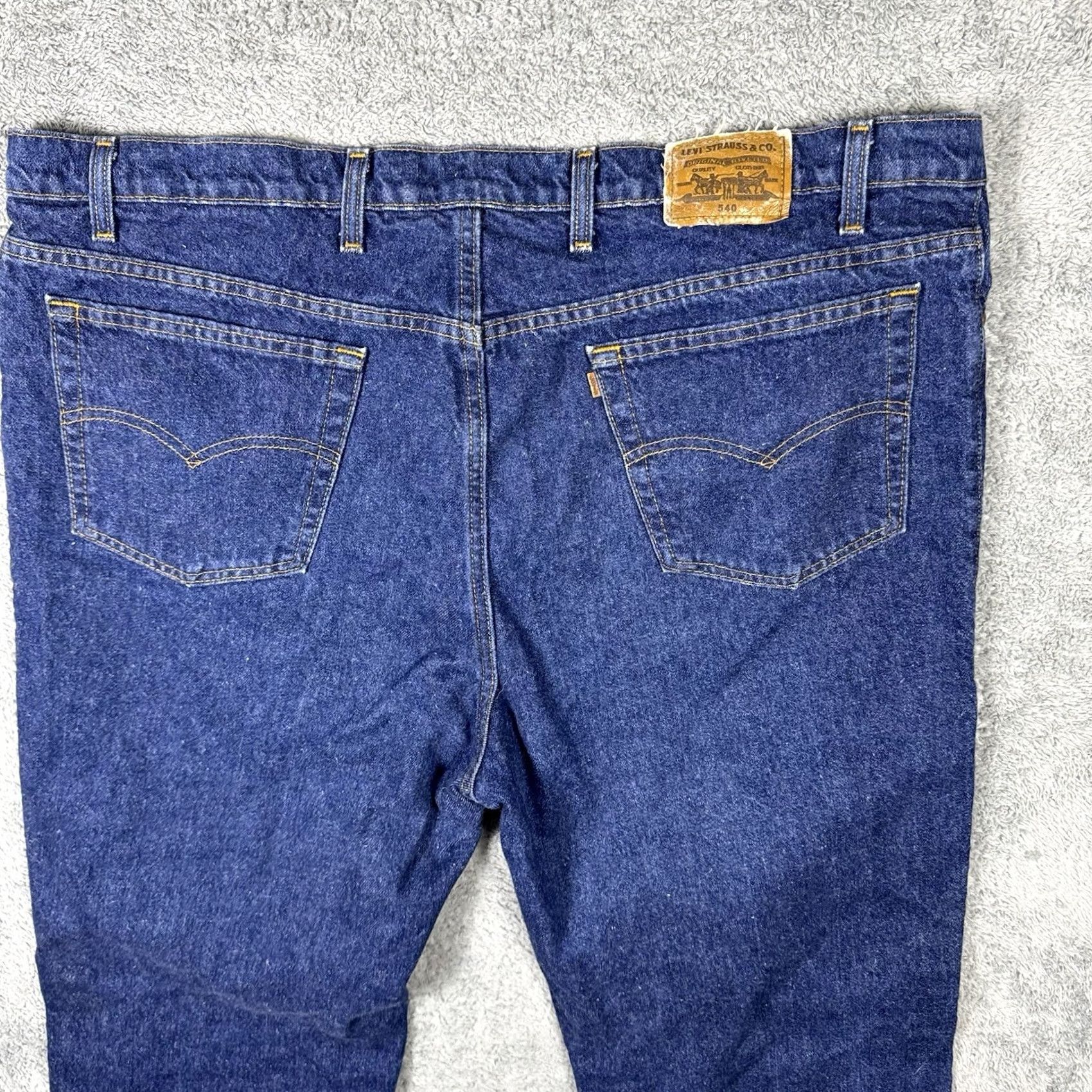 Levi's 2. Maximizes Search Visibility: Combines key features ("Vintage," "Levi'S," "540 Jeans," "Brown Tab") in a clear and prominent way Size US 32 / EU 48 - 5 Thumbnail