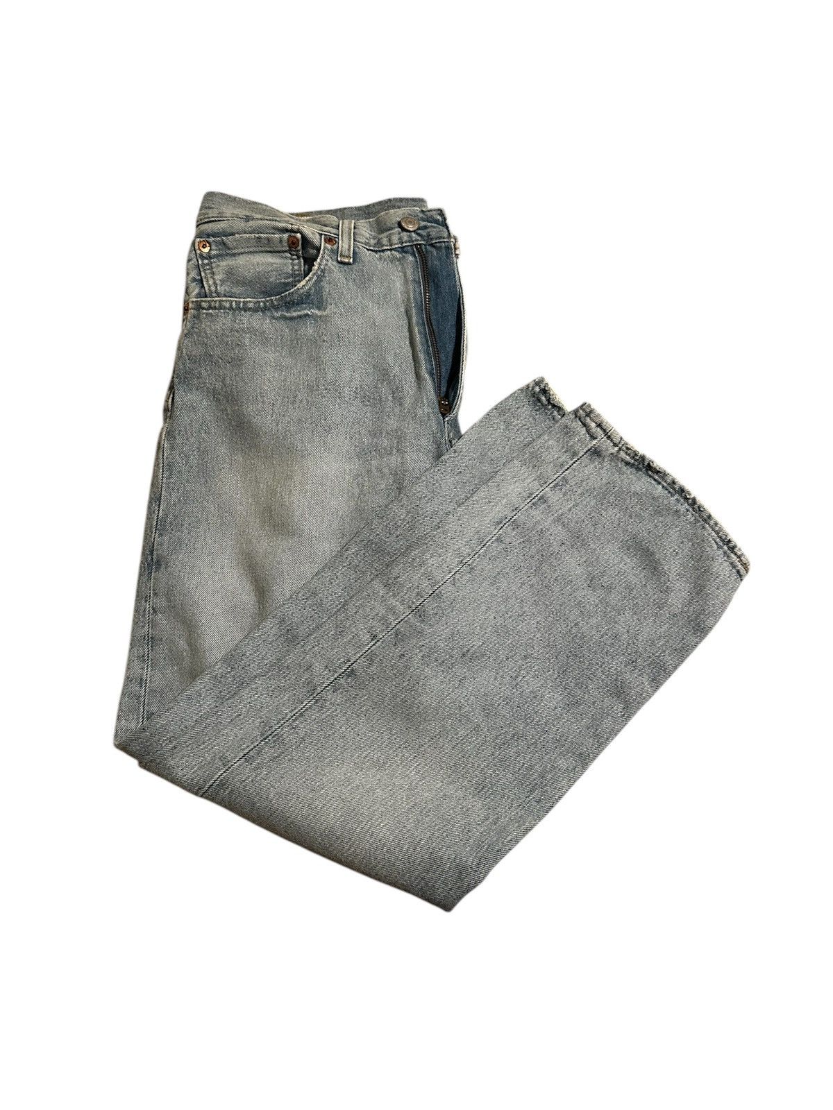 Levi's Levi’s 551 Z Light Wash Jeans Size US 32 / EU 48 - 1 Thumbnail