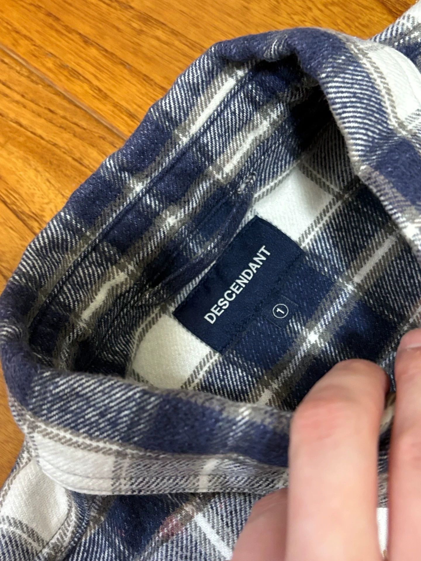 Descente DESC MOSS CHECK Tie-Dye LS Shirt Worn Once New (45/54/69/72) Size US S / EU 44-46 / 1 - 5 Thumbnail