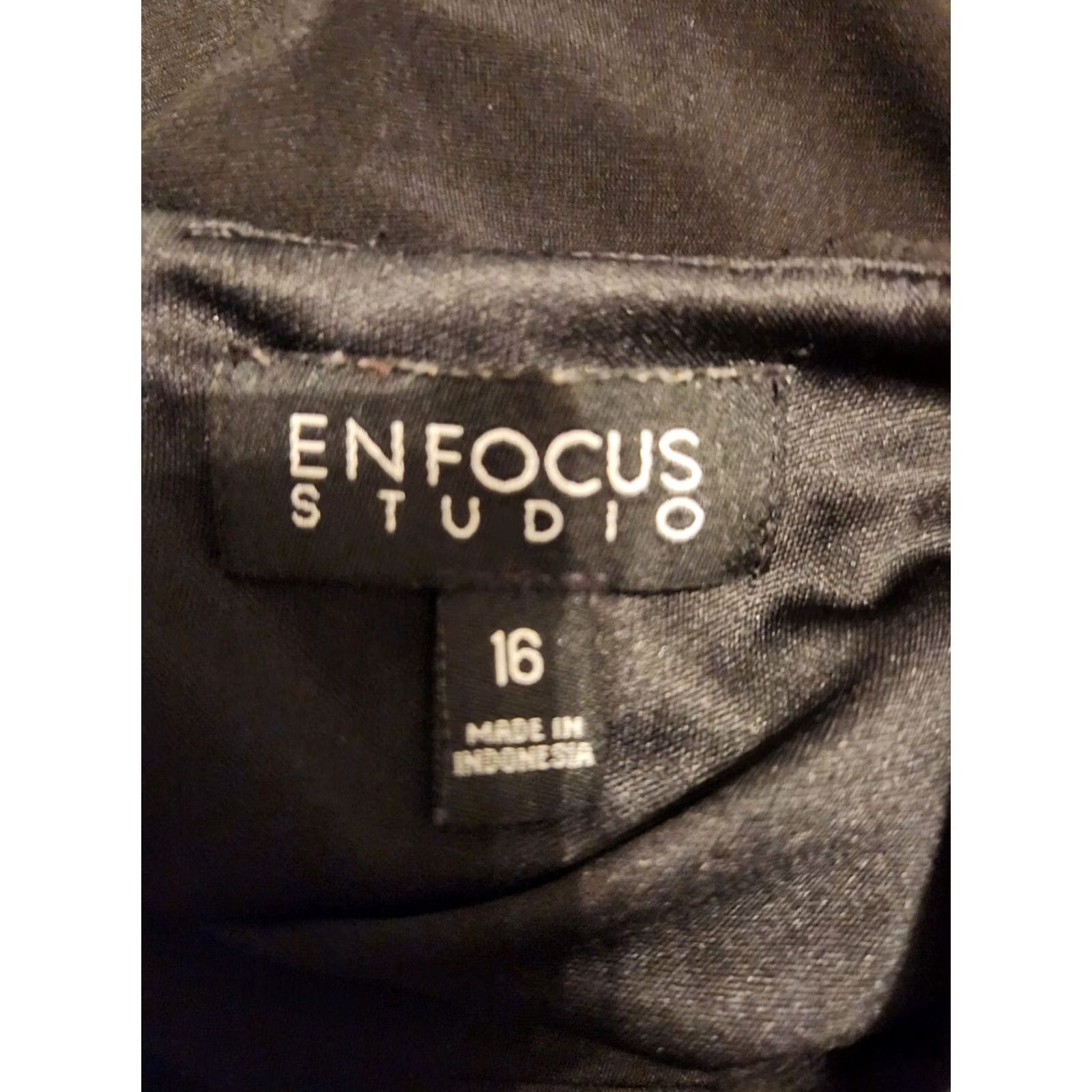 Vintage En Focus Studio Black Sleeveless Dress Knee Length Round Neck Plus 16 Ruffle Sheath Womens Size XXL / US 16-18 / IT 52-54 - 5 Thumbnail