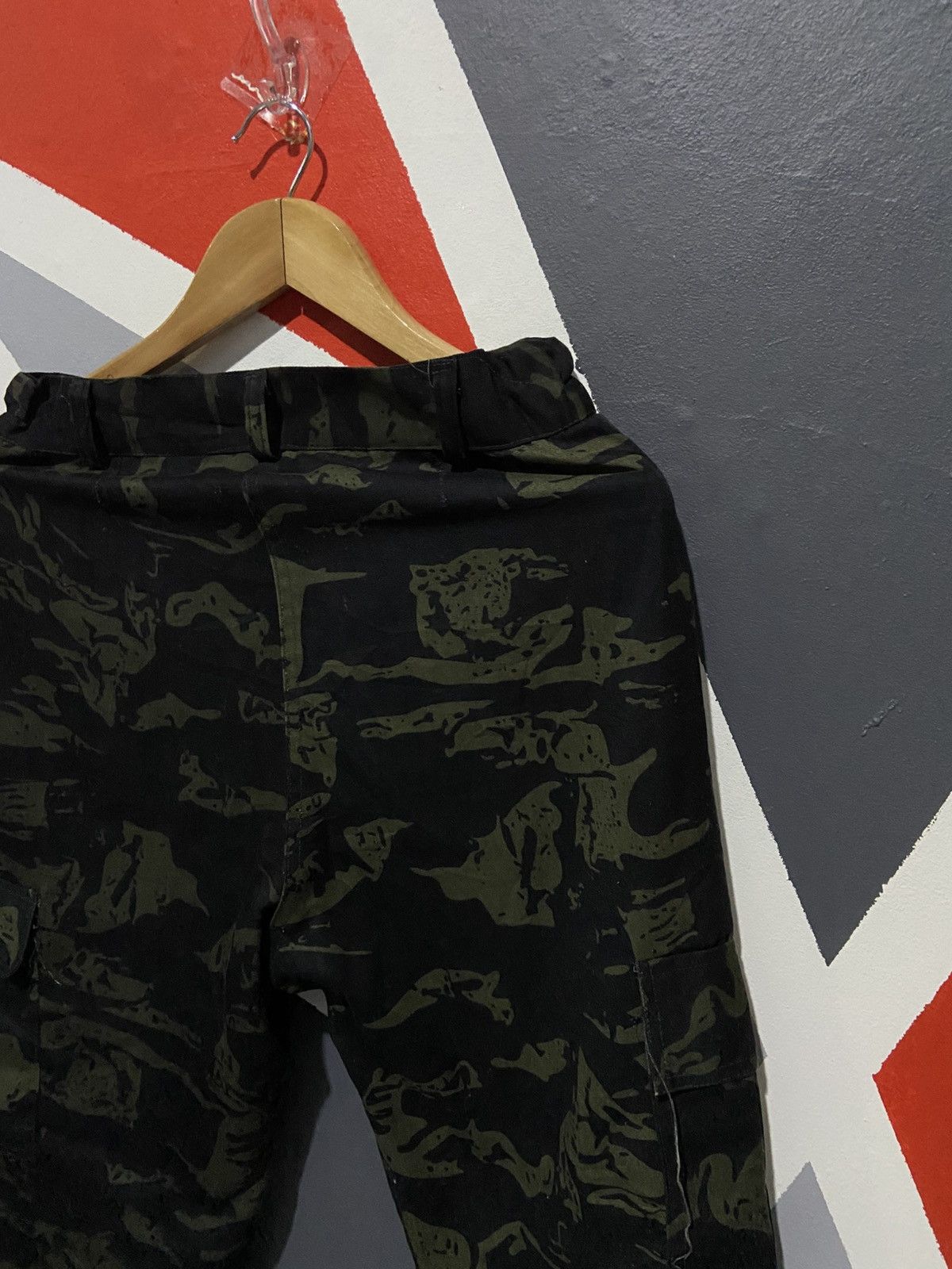 Japanese Brand Camo Cargo Pant Size US 30 / EU 46 - 6 Thumbnail