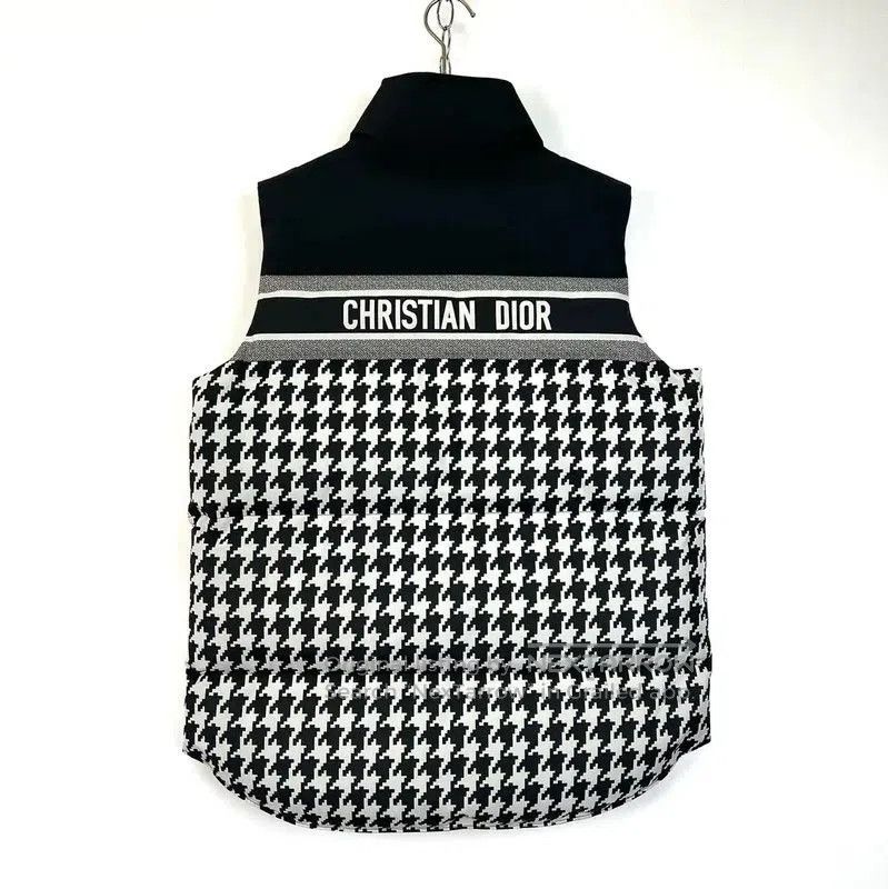 Dior Dior Black Nylon Houndstooth Short Down Jacket . Size XS / US 0-2 / IT 36-38 - 2 Thumbnail