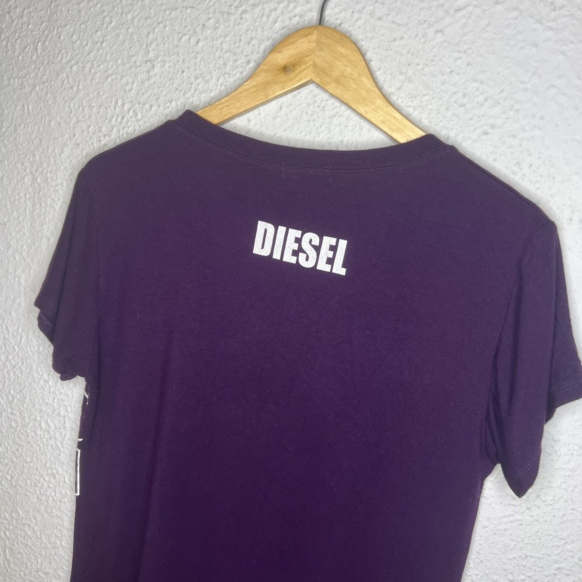 Diesel Vintage Diesel Big Logo Women’s T Shirt Tee Y2K Size S / US 4 / IT 40 - 7 Thumbnail