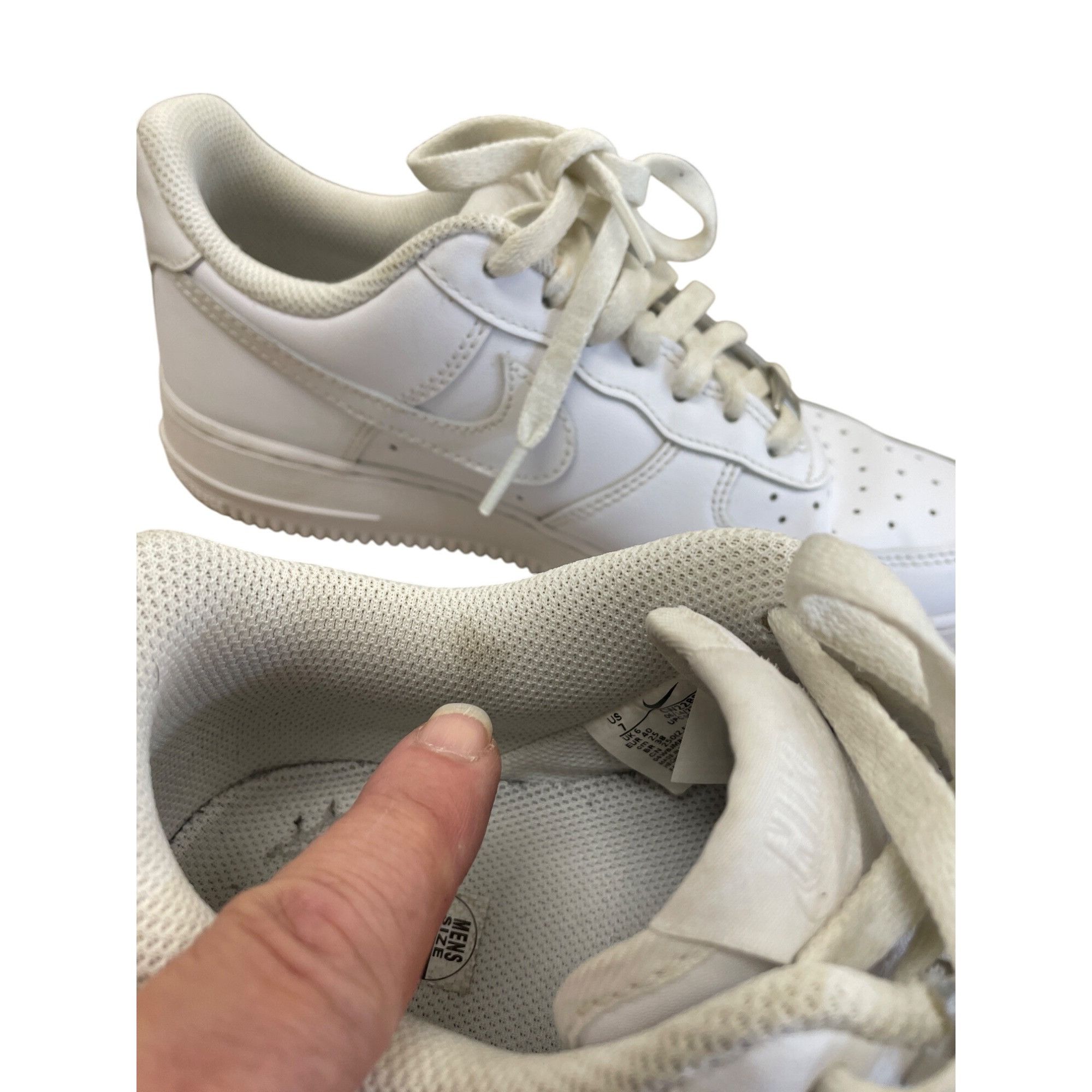 Nike Nike Air Force 1 07 OG triple white womans sneakers Shoes si Size US 7 / IT 37 - 5 Thumbnail