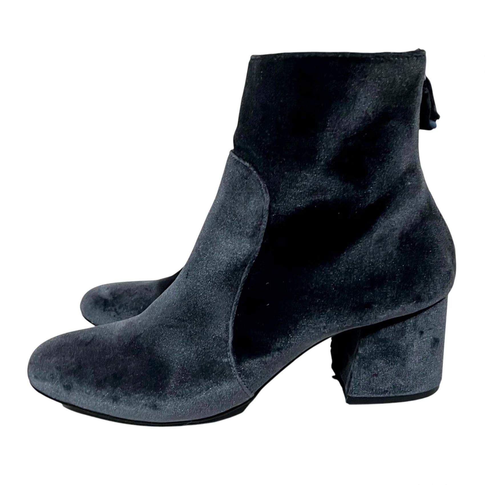 Urban Outfitters Urban Outfitters Velvet Ankle Boots Blue Heels Women’s Size 8 Bootie Women Blue Velvet Ankle Boot Urban Outfitters Shoes Size 8 Women’s Size US 8 / IT 38 - 4 Thumbnail