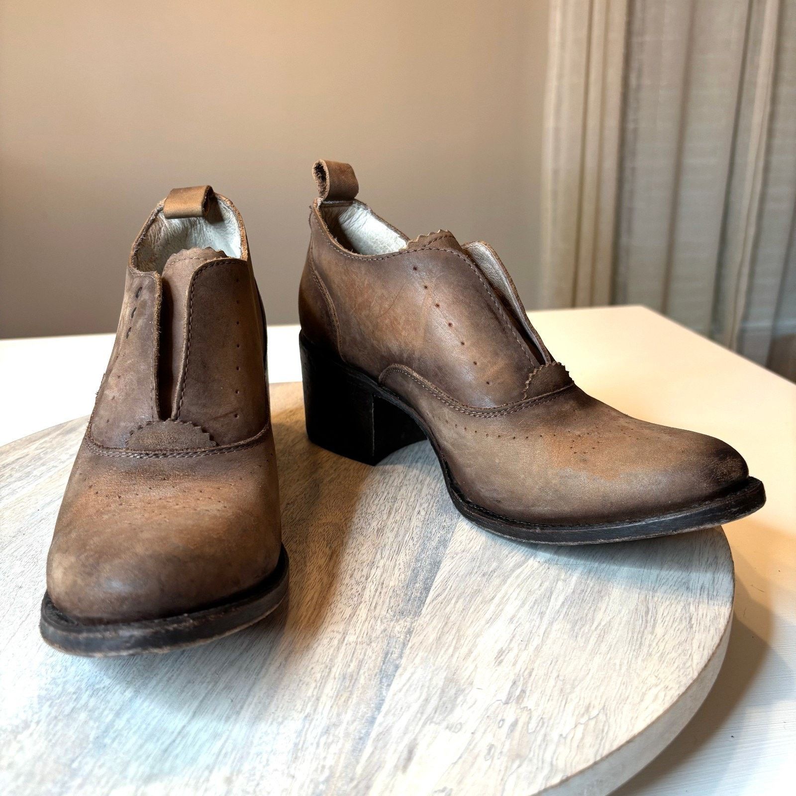 FREEBIRD Freebird Sadie Distressed Brown Leather Ankle Booties Size 9 Size US 9 / IT 39 - 2 Thumbnail