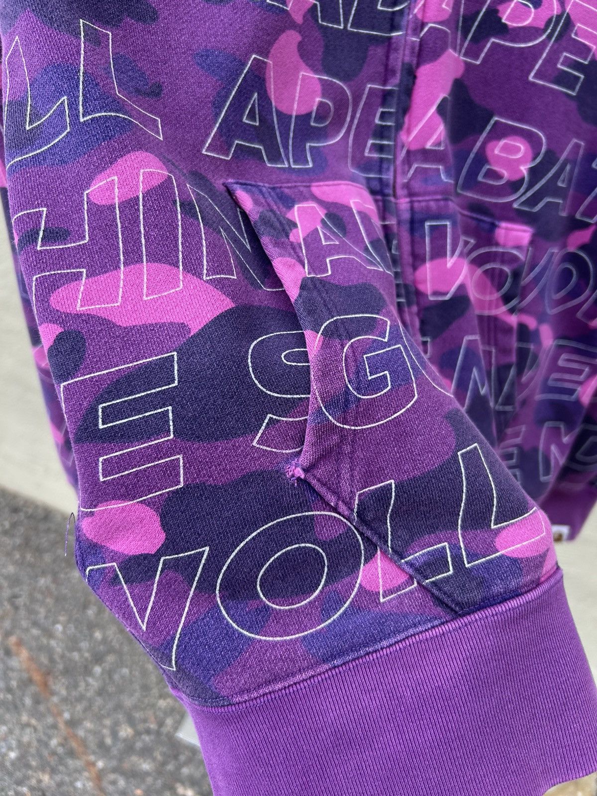 Bape Bape shark hoodie wgm all over purple Size US M / EU 48-50 / 2 - 8 Thumbnail