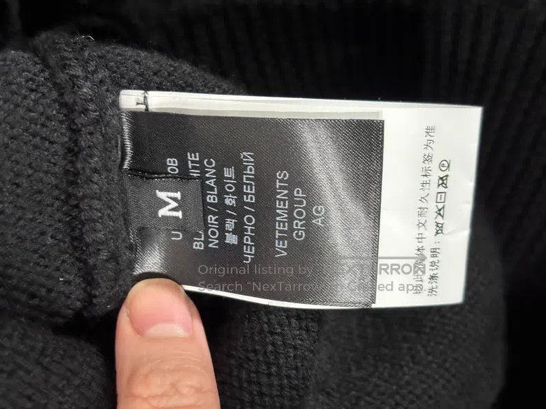 Vetements VETEMENTS Gothic Text Print Wool Knit Long Sleeve Size US M / EU 48-50 / 2 - 7 Thumbnail