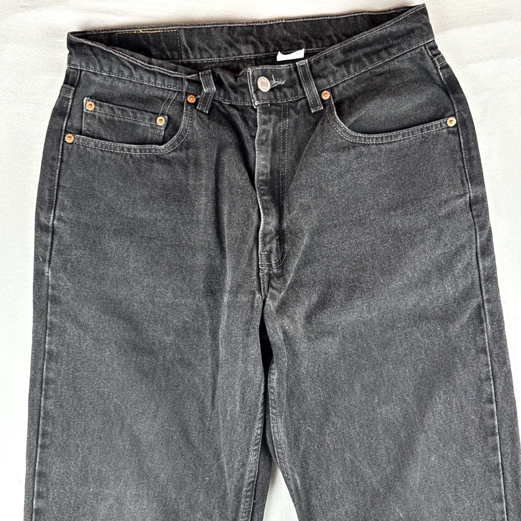 Levi's VINTAGE Levi’s 550 Black Denim Jeans Relaxed Fit 90s Grunge 32x32 Mens Straight Button Zip Fly jeans Size US 32 / EU 48 - 2 Thumbnail