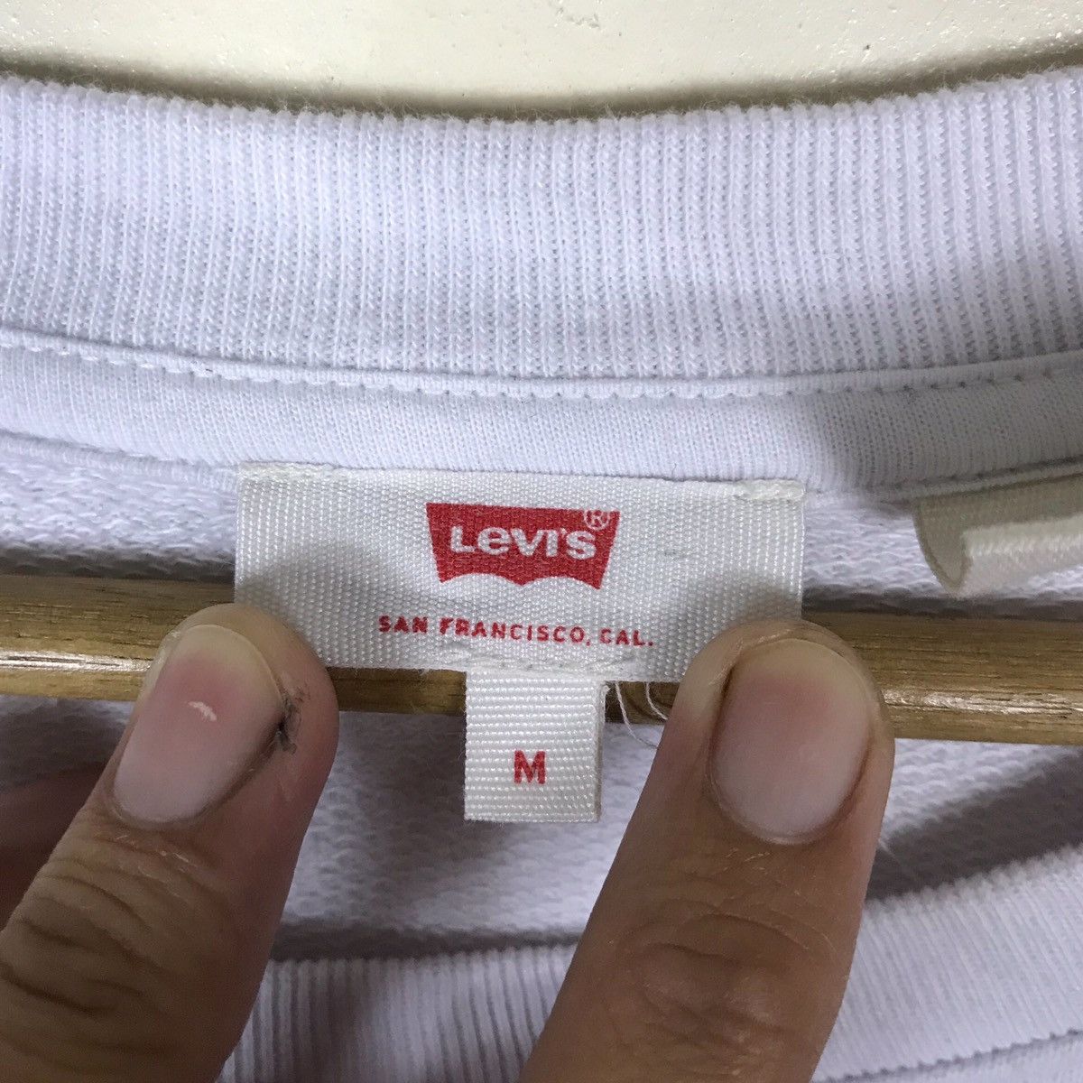 Levi's Vintage Levi’s Spell Out Pullover Jumper Sweatshirt Size US M / EU 48-50 / 2 - 6 Thumbnail