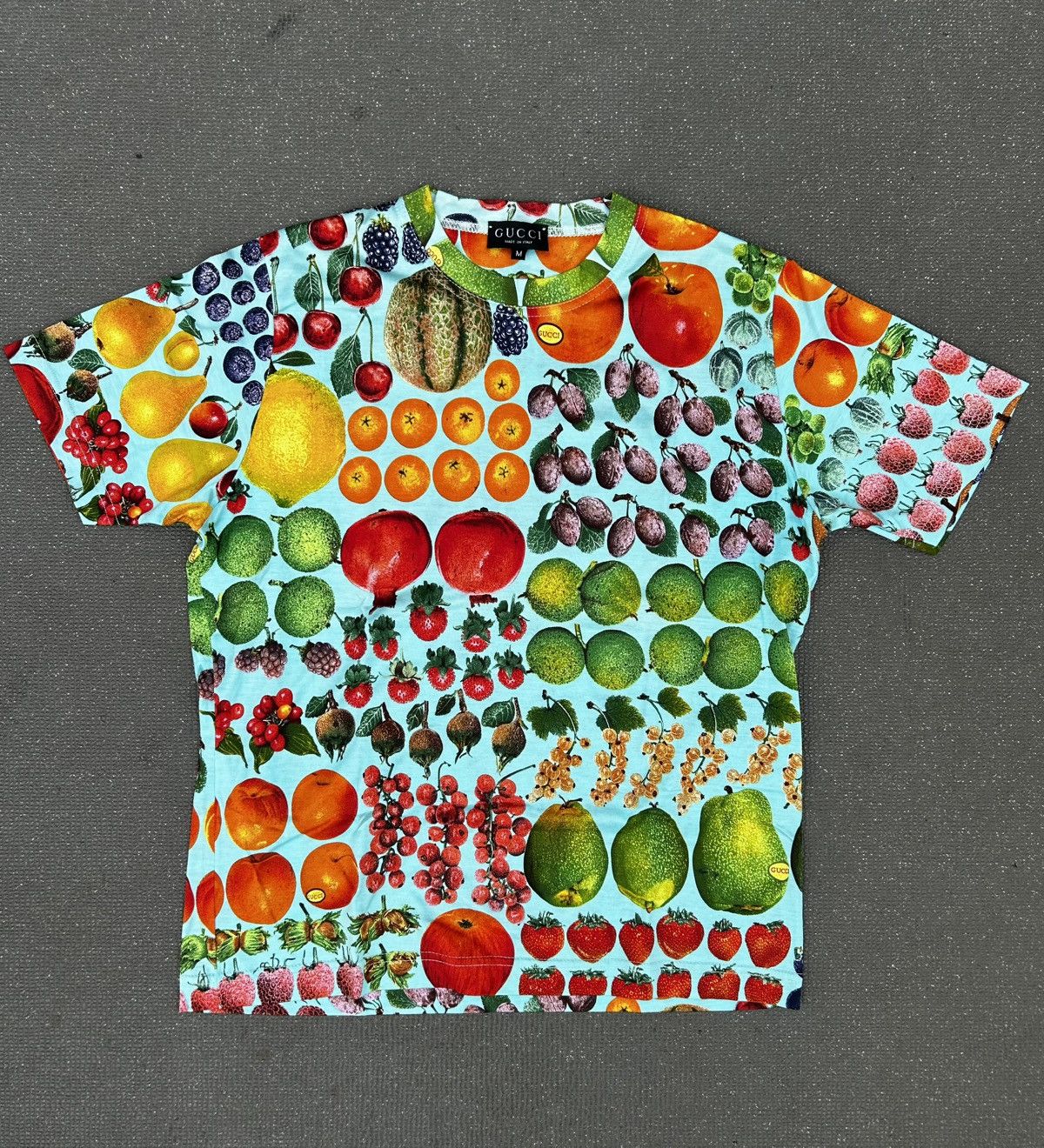Gucci Gucci Tom Ford 1995 Fruits Tshirt Size US M / EU 48-50 / 2 - 1 Thumbnail