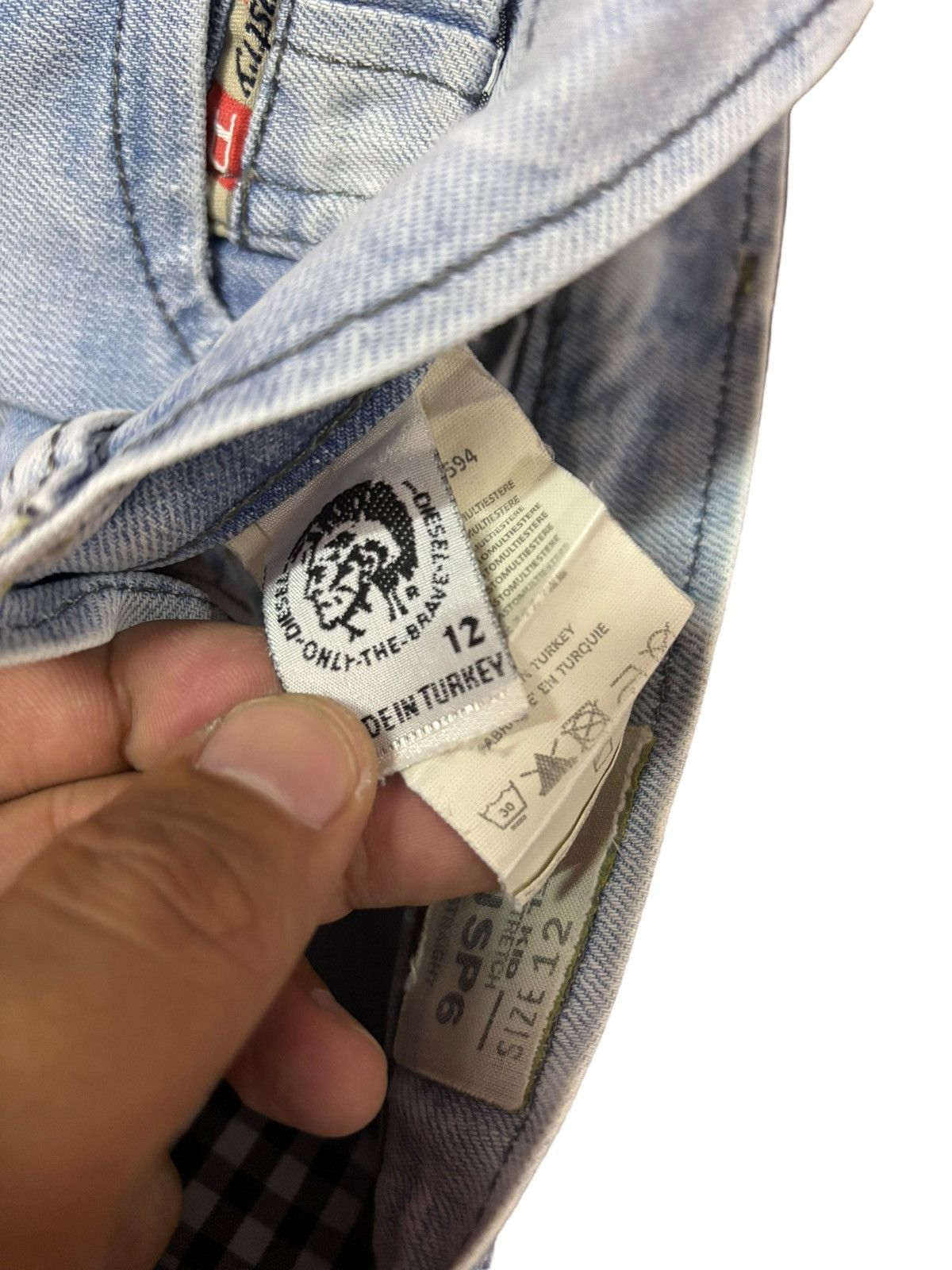 Diesel Vtg Diesel Strike Faded Blue Wash Distressed Jeans Size 26" / US 2 / IT 38 - 10 Thumbnail
