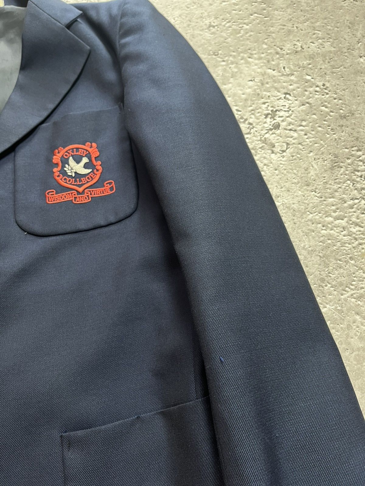Vintage Vintage Oxley College Navy Blazer Stewart of Ivanhoe 15 Size US M / EU 48-50 / 2 - 7 Thumbnail