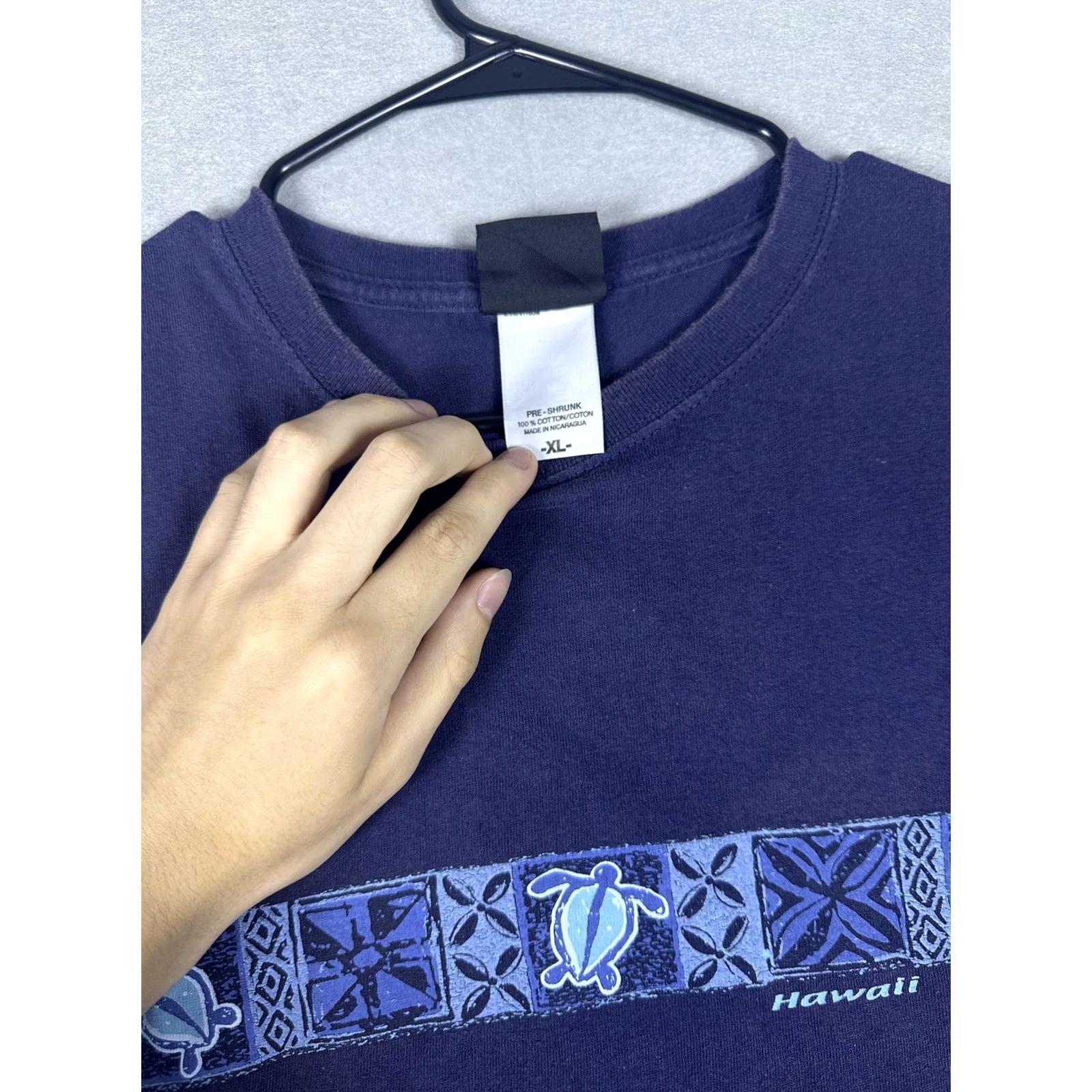Vintage Hawaii Shirt Mens XL Navy Blue Sea Turtle Tribal Graphic Performance Cotton Tee Size US XL / EU 56 / 4 - 5 Thumbnail