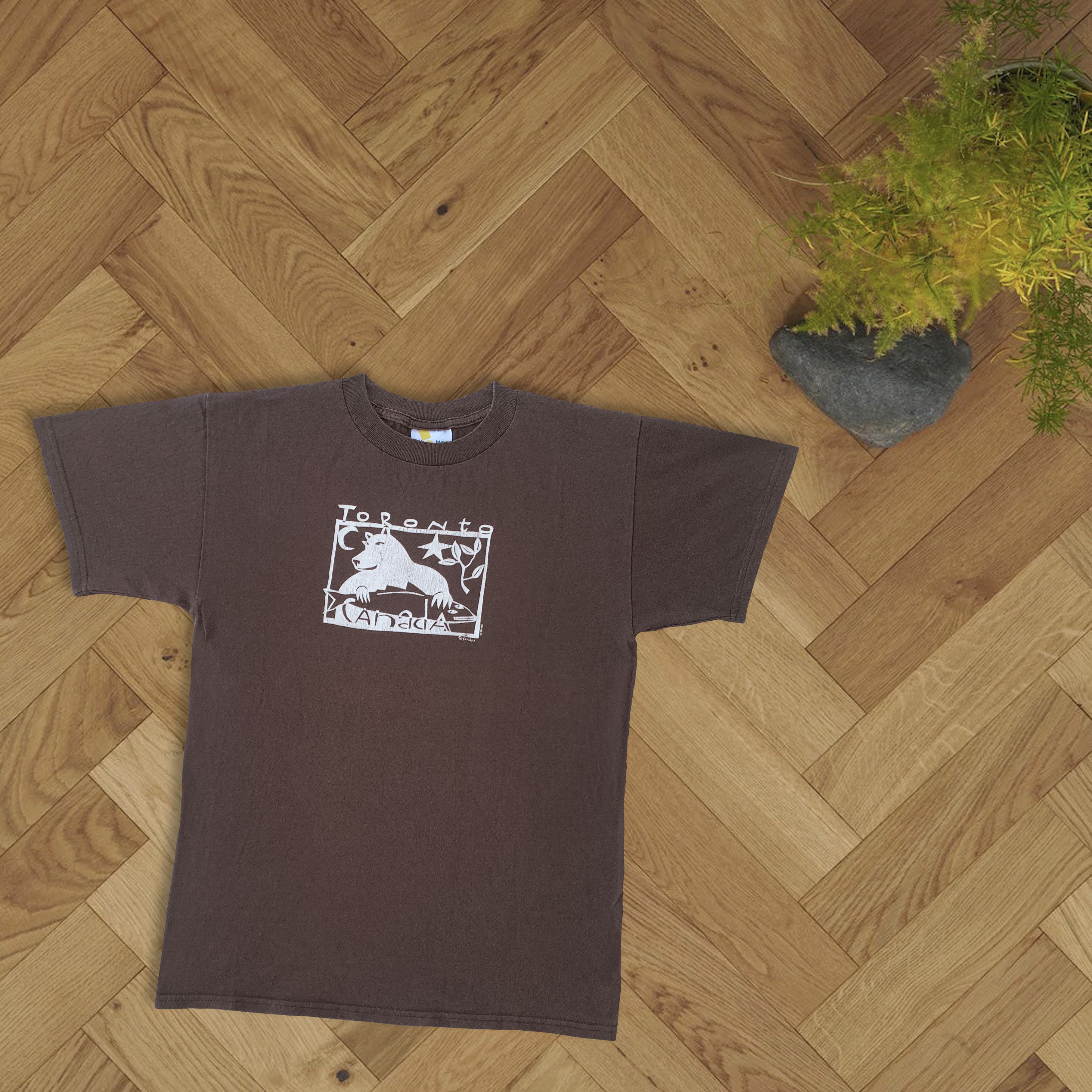 Vintage 90s TORONTO CANADA T shirt Tee Bear Fish Nature B. Klunder Size US S / EU 44-46 / 1 - 1 Thumbnail