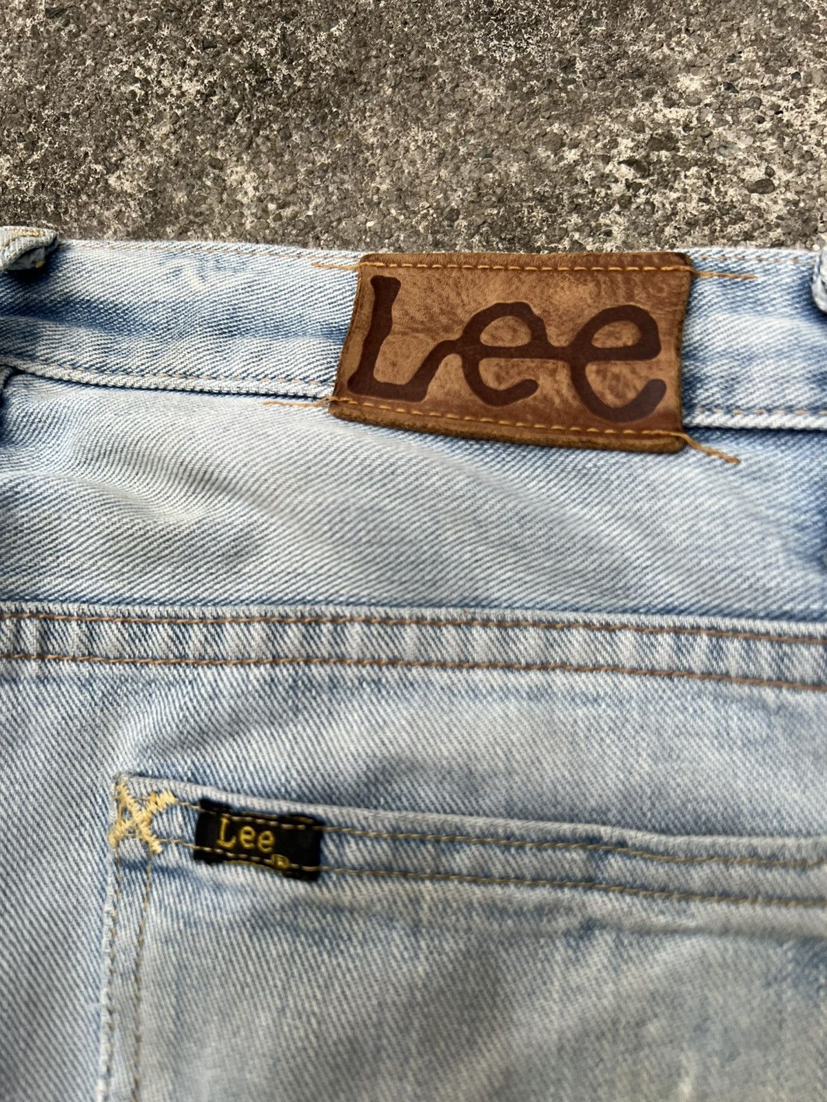 Japanese Brand Vintage 90’s Lee Riders Sanforized Selvedge Faded Jean Size US 30 / EU 46 - 25 Thumbnail