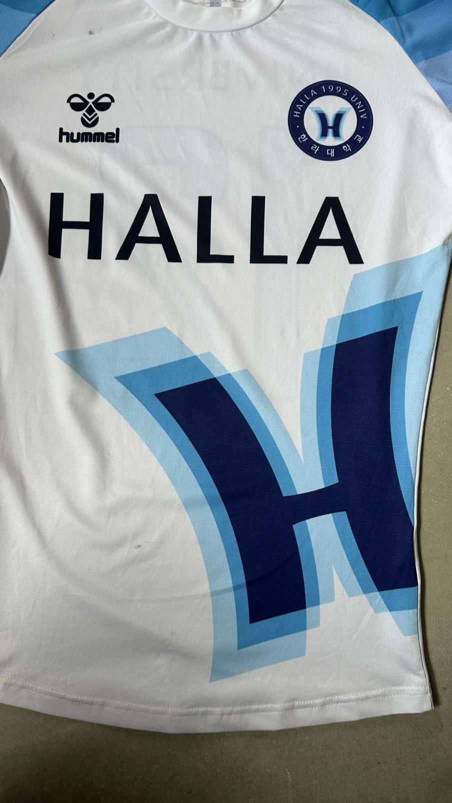 Hummel HUMMEL HALLA UNIVERSITY SOUTH KOREA JERSEY Size US S / EU 44-46 / 1 - 2 Thumbnail