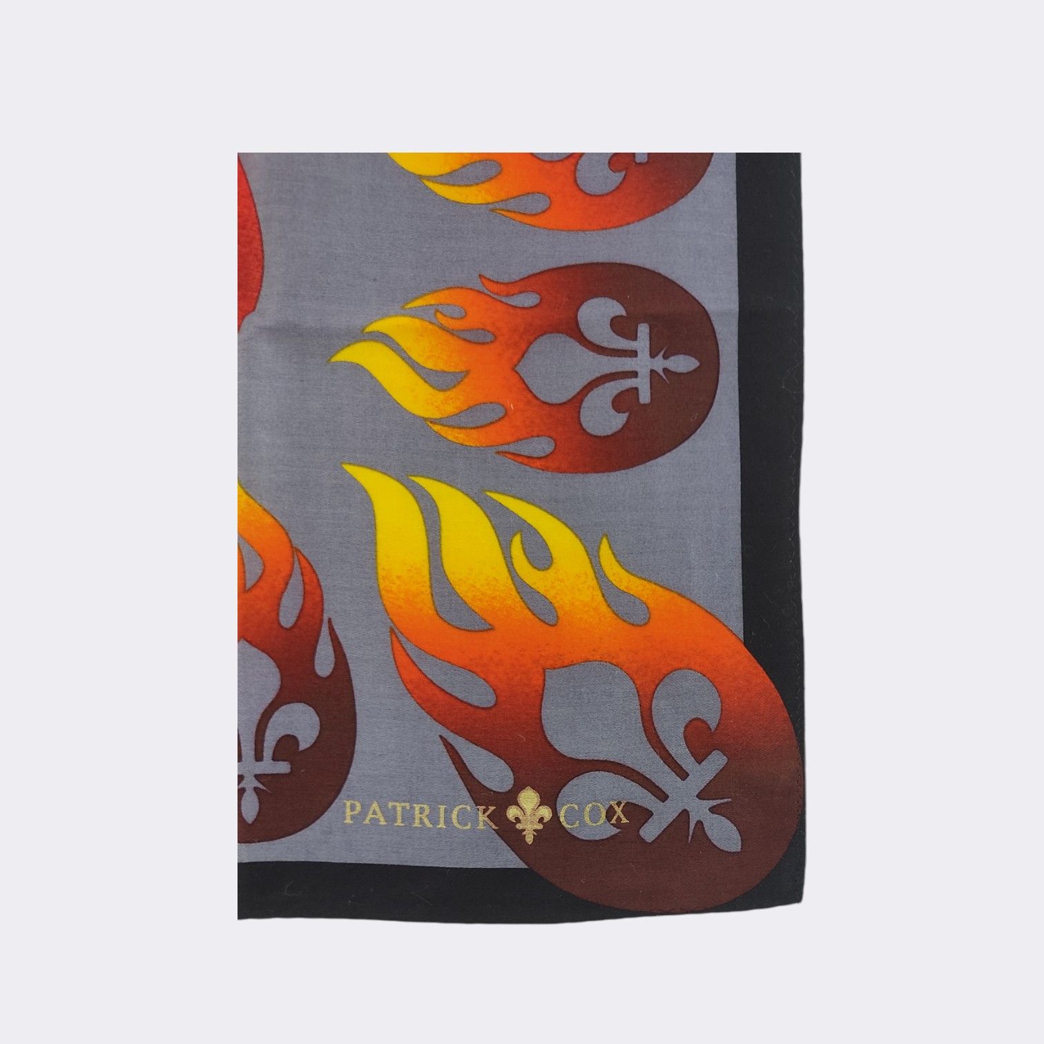 Patrick Cox Vintage Patrick Cox Handkerchief Neckerchief H010L Size ONE SIZE - 3 Thumbnail