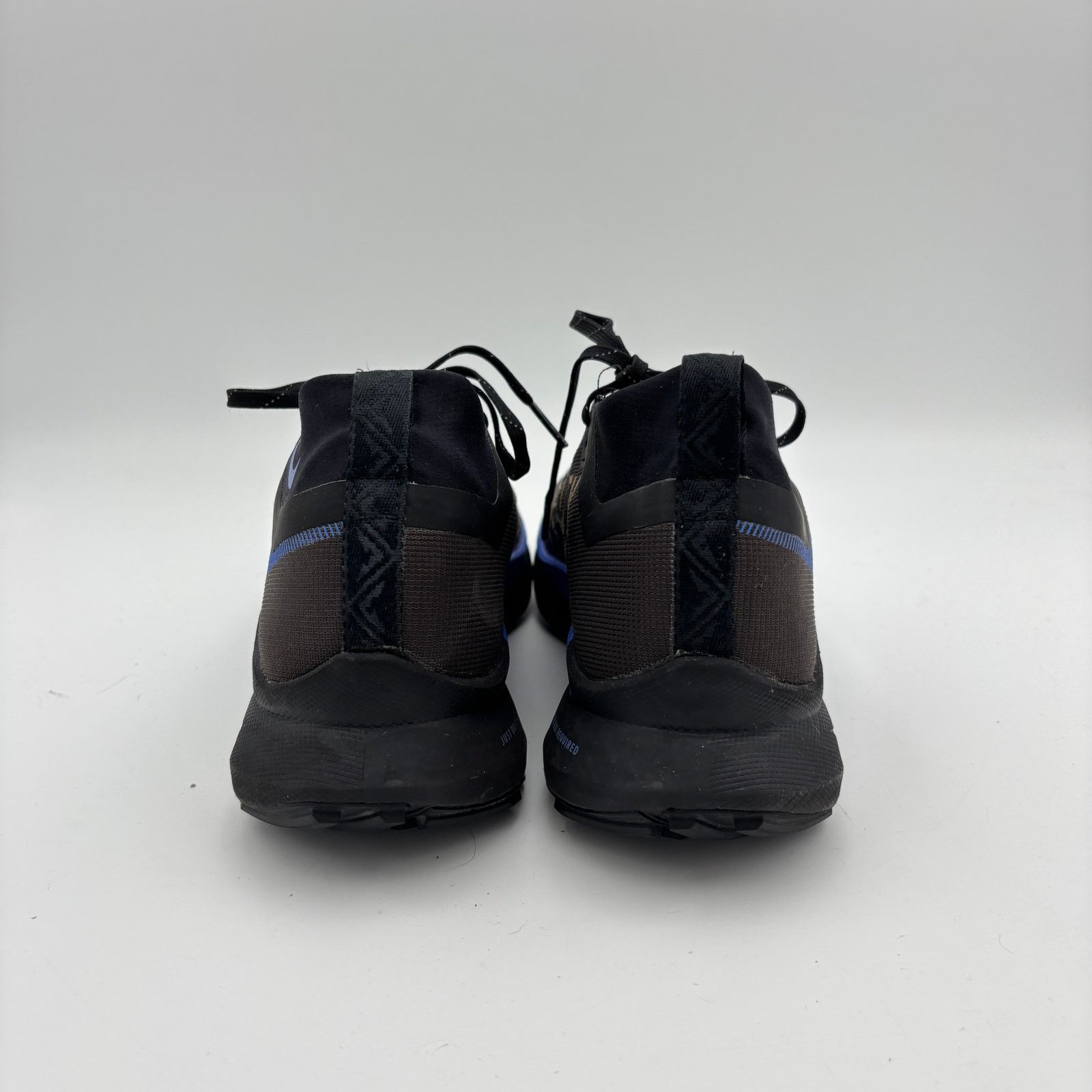 Nike Nike React Pegasus Trail 4 GTX Sneakers Shoes Men's 9 Hike Size US 9 / EU 42 - 4 Thumbnail