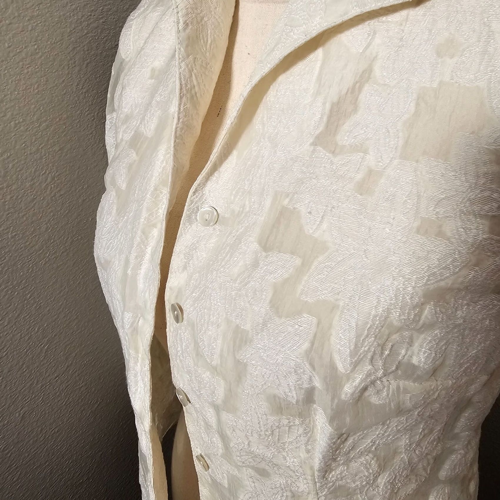 Talbots Talbots Petites Women's 4 Linen 3/4 Sleeve Button Down Shirt Ivory Sheer Blouse Shirt Blouse Size S / US 4 / IT 40 - 3 Thumbnail