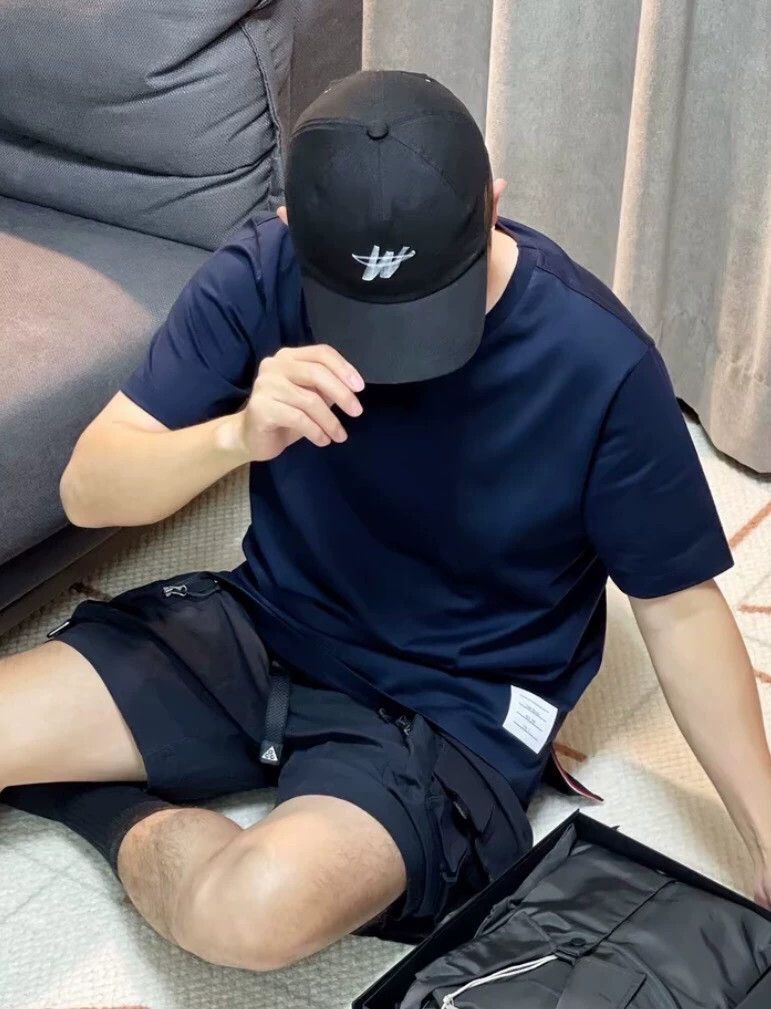 Thom Browne Thom Browne Dark blue cotton round neck short sleeves Size US L / EU 52-54 / 3 - 9 Thumbnail