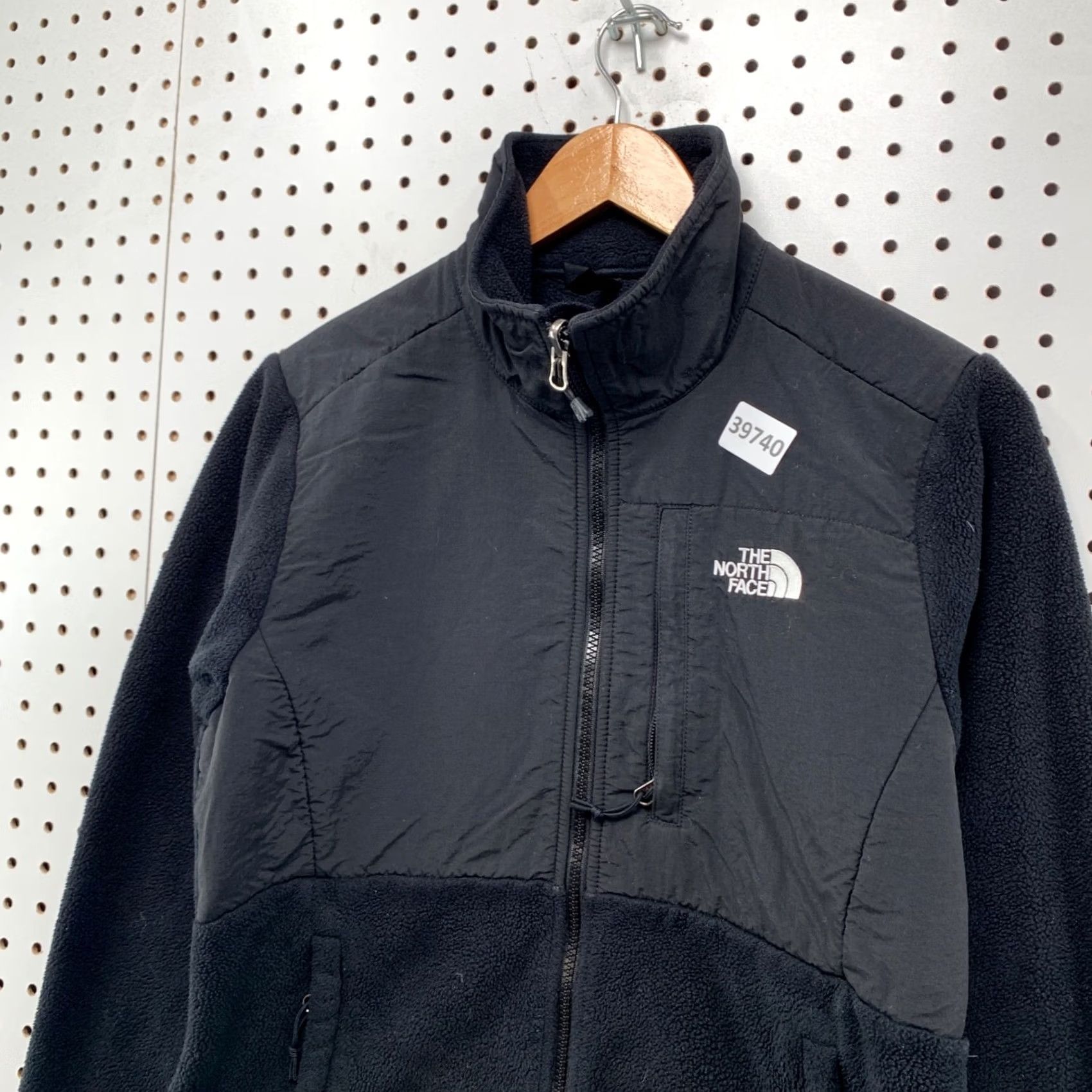 The North Face VINTAGE The North Face Denali Jacket Womens Small Black Outdoor Casual 19x24 Size S / US 4 / IT 40 - 6 Thumbnail