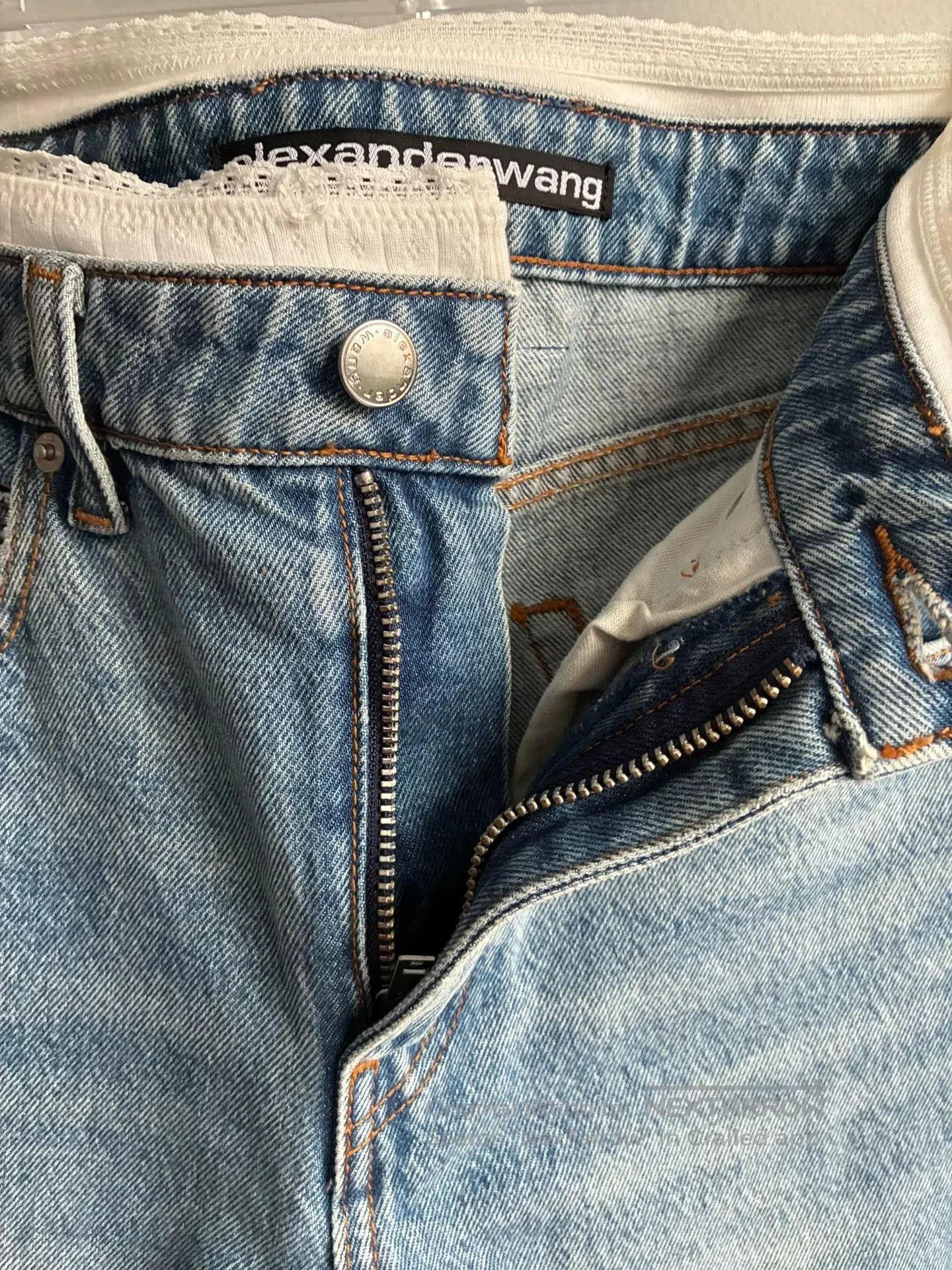 Alexander Wang Alexander Wang Light Blue Straight Jeans. Size 25" / US 0 / IT 36 - 4 Thumbnail