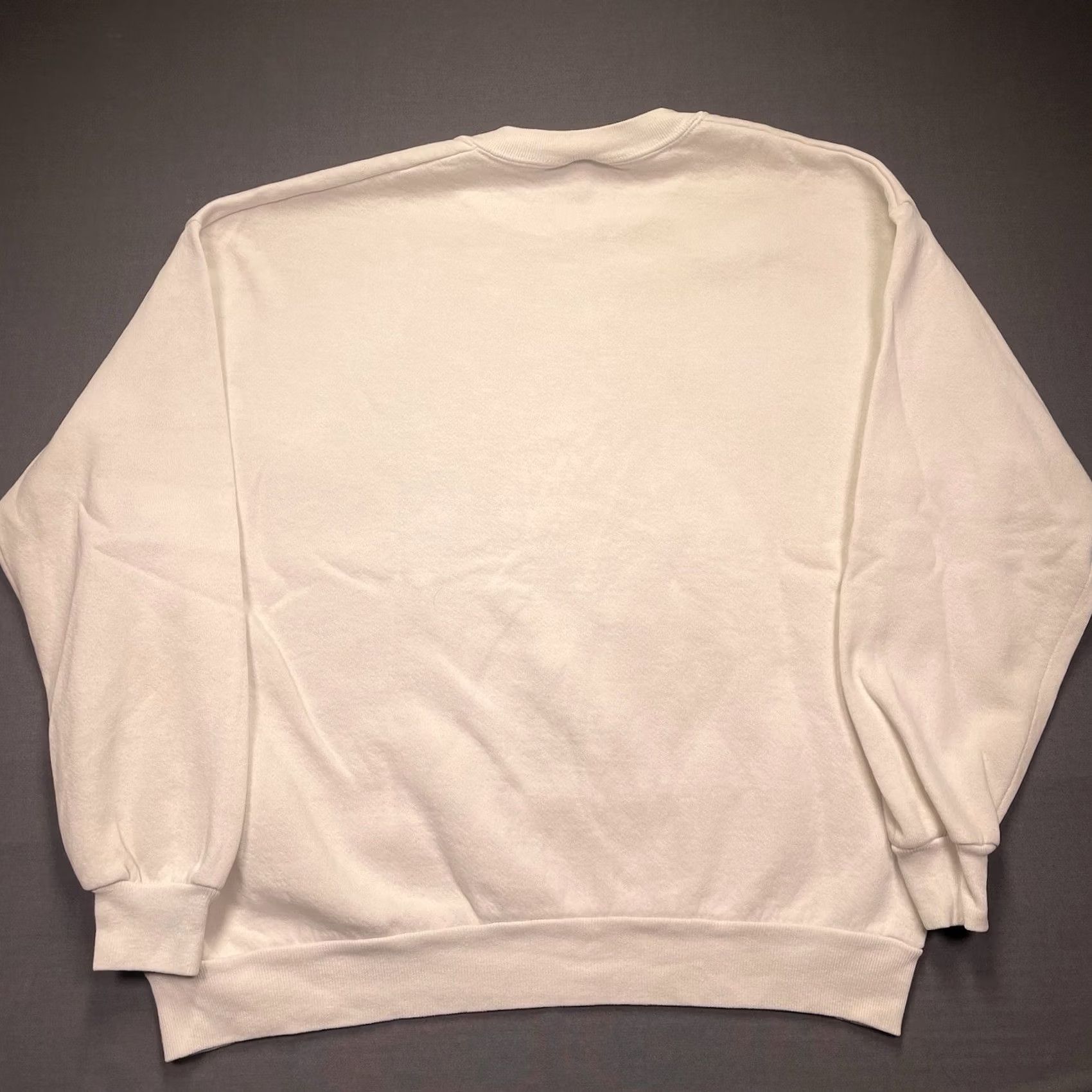 Vintage VINTAGE Looney Tunes Sweatshirt Pullover Shirt White XL Men’s Cartoon Graphic Print Bugs Bunny 1993 Shadow Warner Bros Size US XL / EU 56 / 4 - 7 Thumbnail