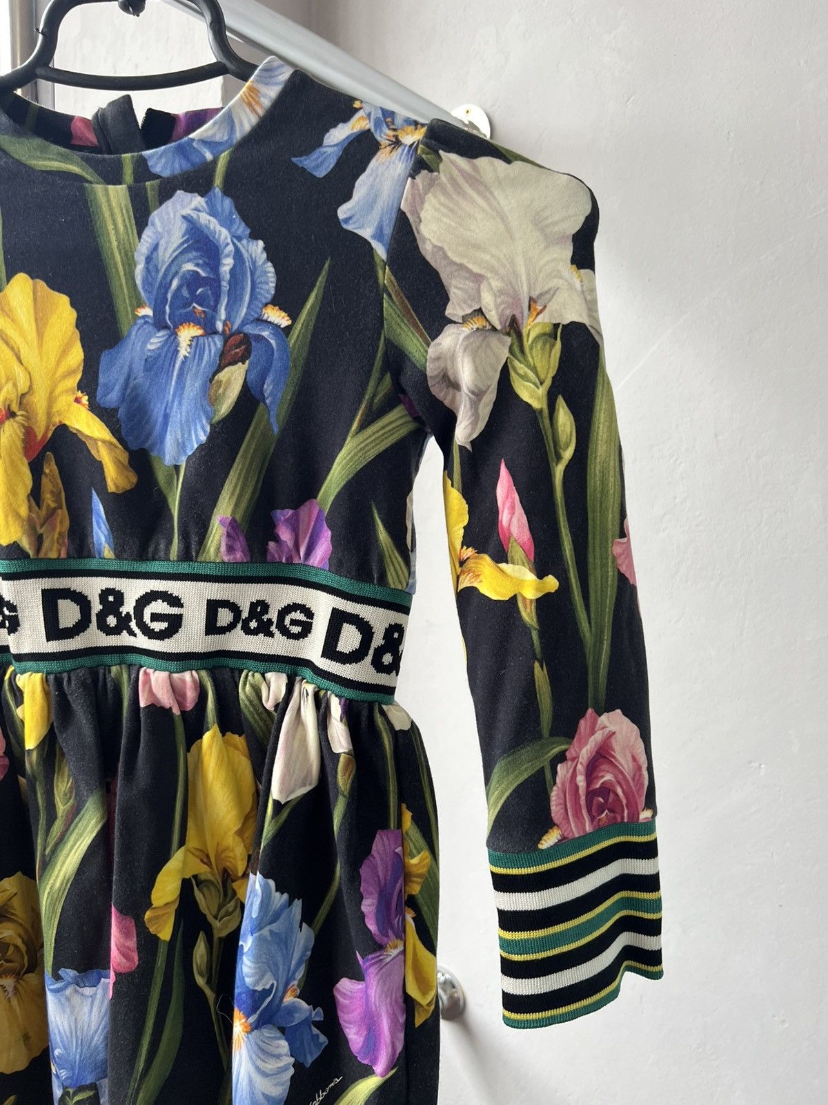 Dolce & Gabbana DOLCE & GABBANA GIRLS FLORAL IRIS DRESS 5 YEARS 107/113CM Size XXS / US 00 / IT 34 - 5 Thumbnail