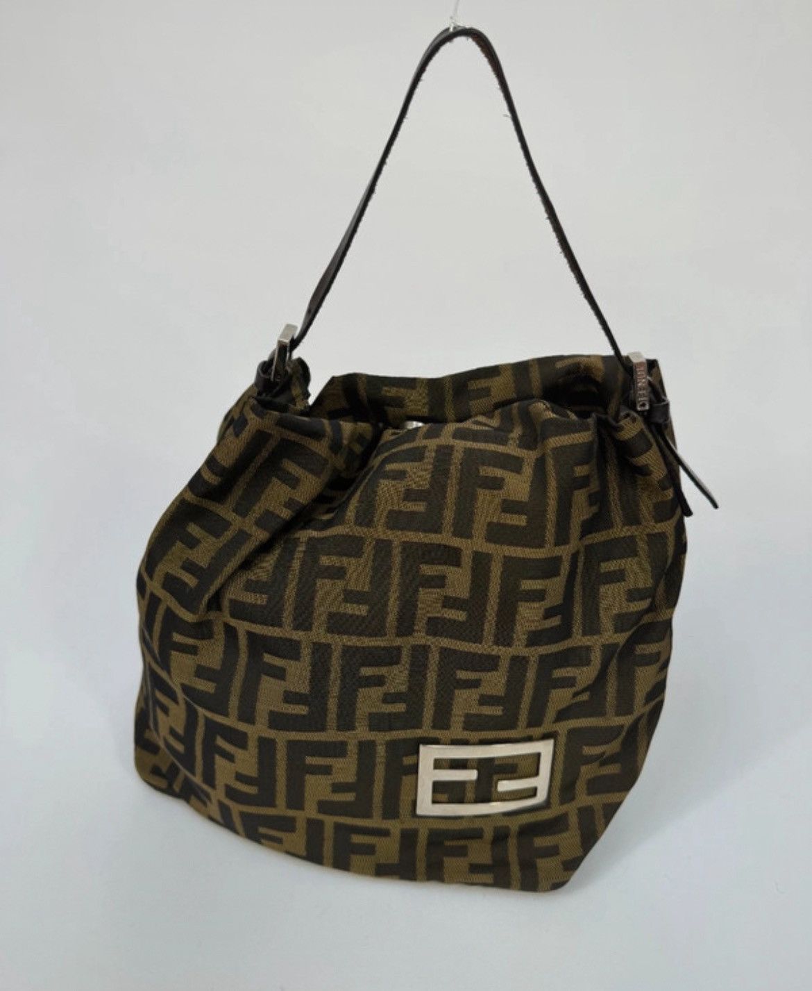 Fendi Fendi monogram shoulder bag baguette mamma Size ONE SIZE - 3 Thumbnail