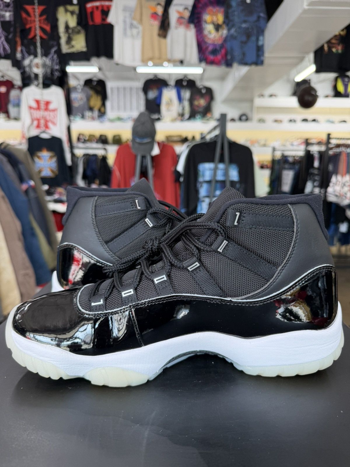 Jordan Brand Air Jordan 11 Jubilee 25th Anniversary Size 10.5 (2020) Size US 10.5 / EU 43-44 - 4 Thumbnail