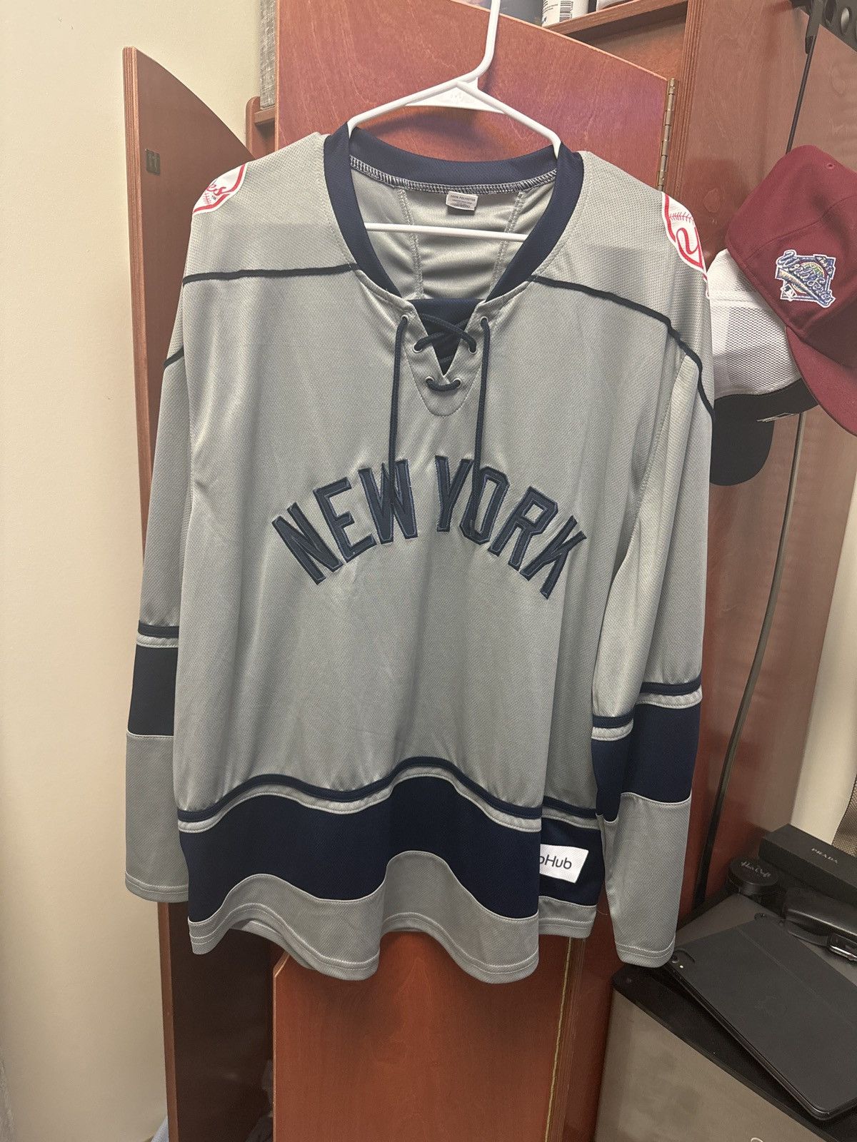 New York Yankees Yankee Hockey Jersey Size US XL / EU 56 / 4 - 4 Thumbnail