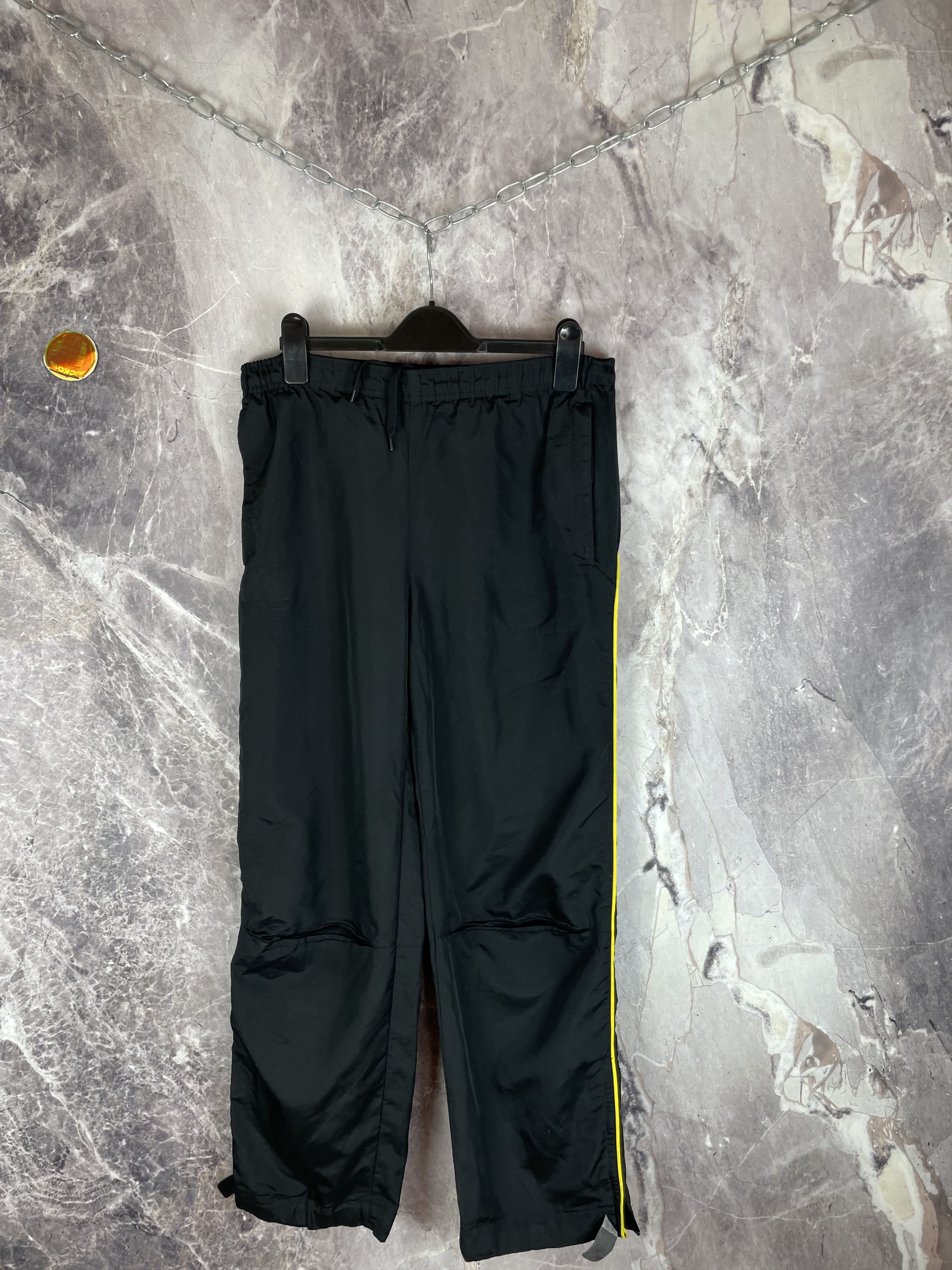 Nike Vintage 00s Nike Total 90 Baggy Nylon Track Pants Size US 32 / EU 48 - 2 Thumbnail