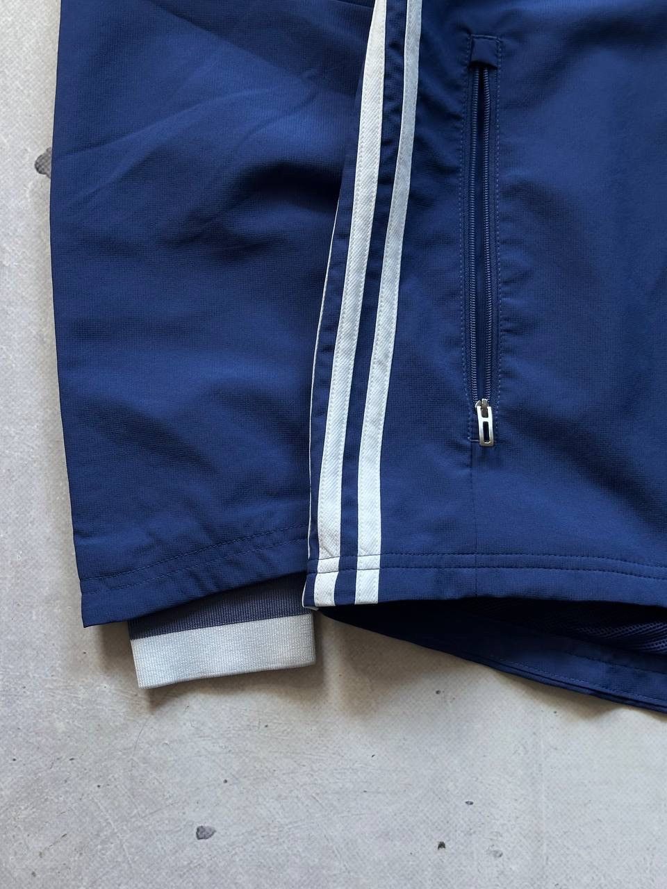 Adidas Adidas FC Real Madrid 2016 Football Team Training Jacket Size US S / EU 44-46 / 1 - 5 Thumbnail