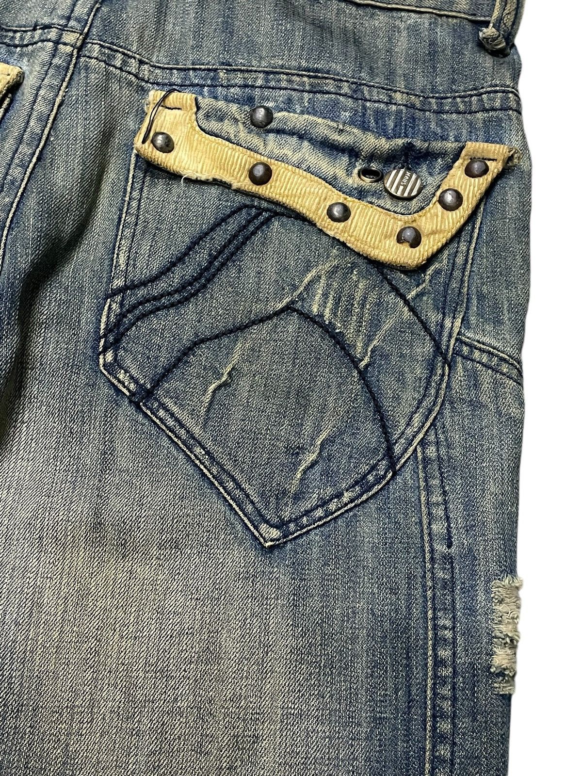 If Six Was Nine × Japanese Brand × Junya Watanabe Crazy Race Pierced & Studded Panelled Poem Mud Jeans Size US 32 / EU 48 - 22 Thumbnail