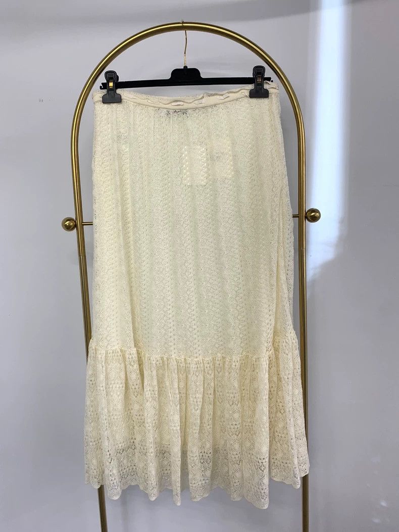 Dior Dior White hollow lace skirt Size 27" / US 4 / IT 40 - 3 Thumbnail