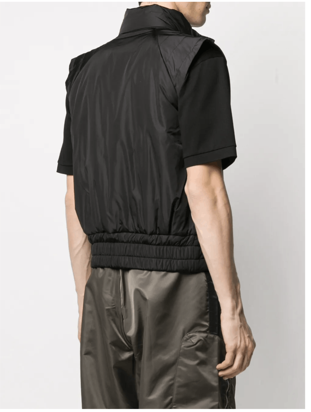 Random Identities random identity padded vest Size US M / EU 48-50 / 2 - 4 Thumbnail