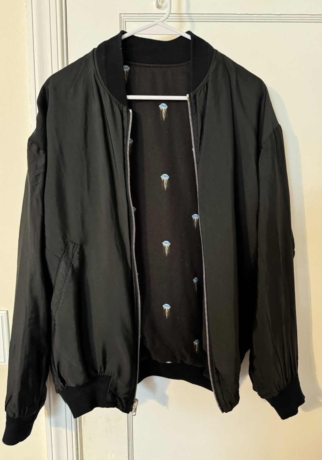 John Elliott John Elliott Reversible Jellyfish Silk Bomber Black Size 1 Size US S / EU 44-46 / 1 - 3 Thumbnail