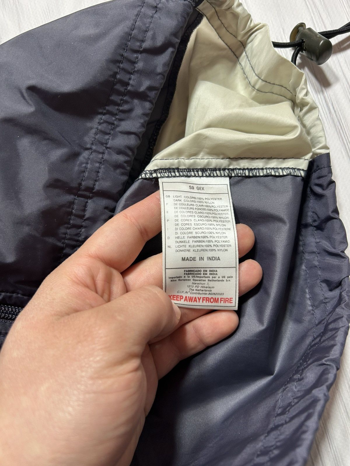 Nike × Vintage Vintage 90s Nike Light Jacket Size S Polyester/Nylon Size US S / EU 44-46 / 1 - 9 Thumbnail
