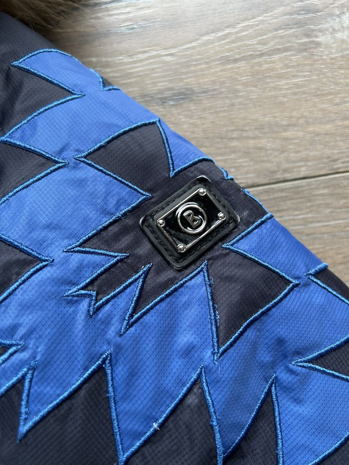 Bogner Bogner ski jacket blue aztec S-M Size M / US 6-8 / IT 42-44 - 5 Thumbnail