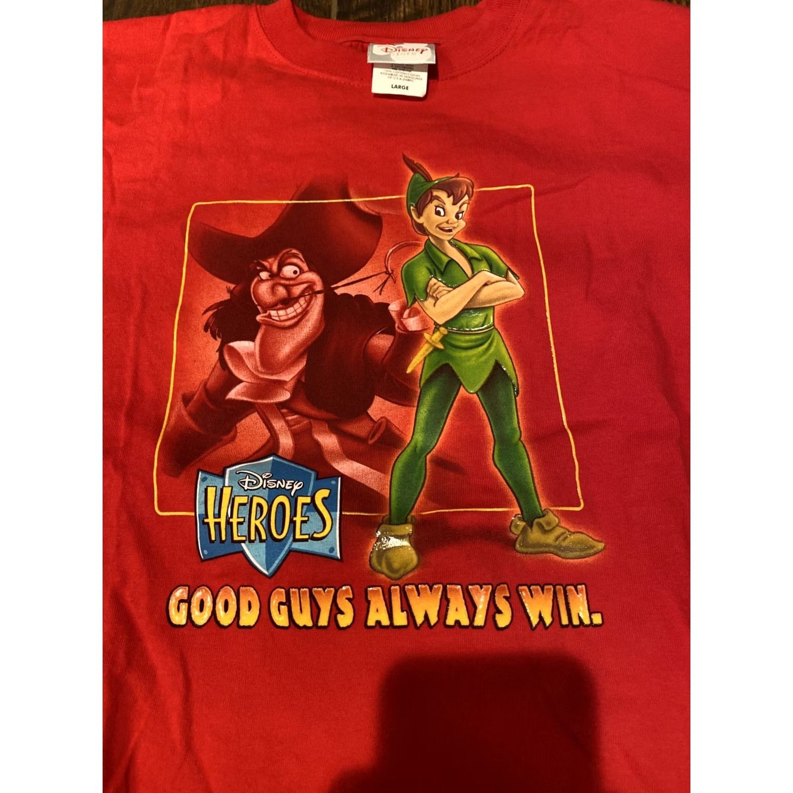 Disney VINTAGE Disney Captain Hook T-shirt Mens L Red Disney Shirt 90s Cartoon Peter Pan Hook Navy? Size US L / EU 52-54 / 3 - 4 Thumbnail