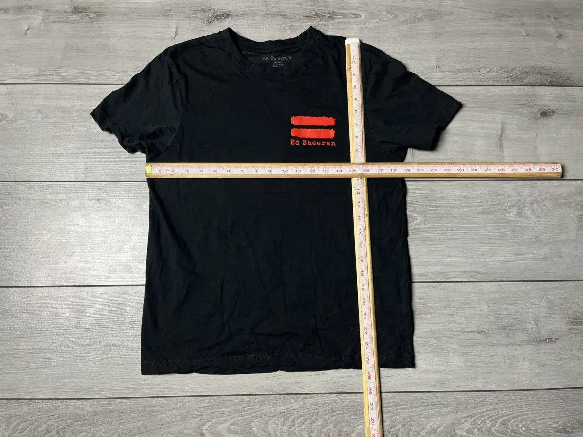 Band Tees Ed Sheeran Tshirt rock band album size Medium Size US M / EU 48-50 / 2 - 5 Thumbnail