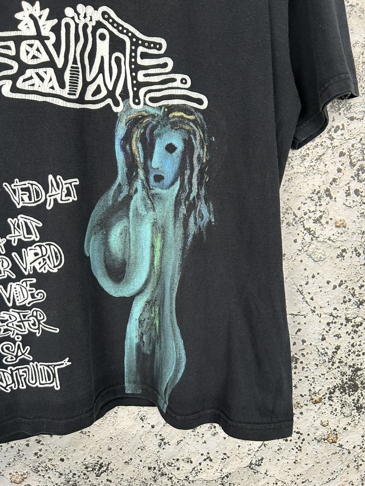 Band Tees Vintage Horror Movie Graphic Tee Avantgarde Opium Punk Size US M / EU 48-50 / 2 - 4 Thumbnail