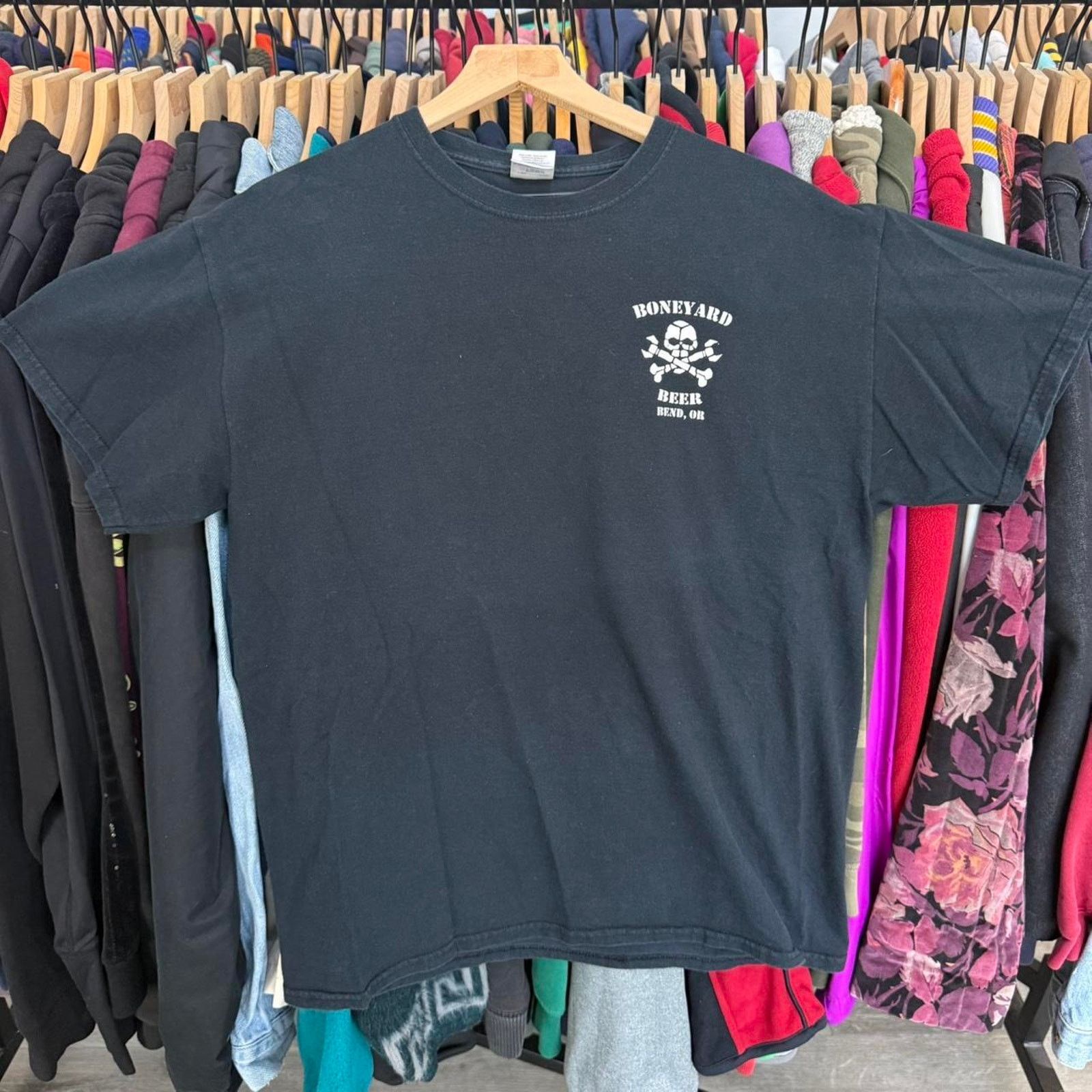 Other Vintage Y2K Boneyard Beer Armored Fist Tee Black Size US L / EU 52-54 / 3 - 3 Thumbnail