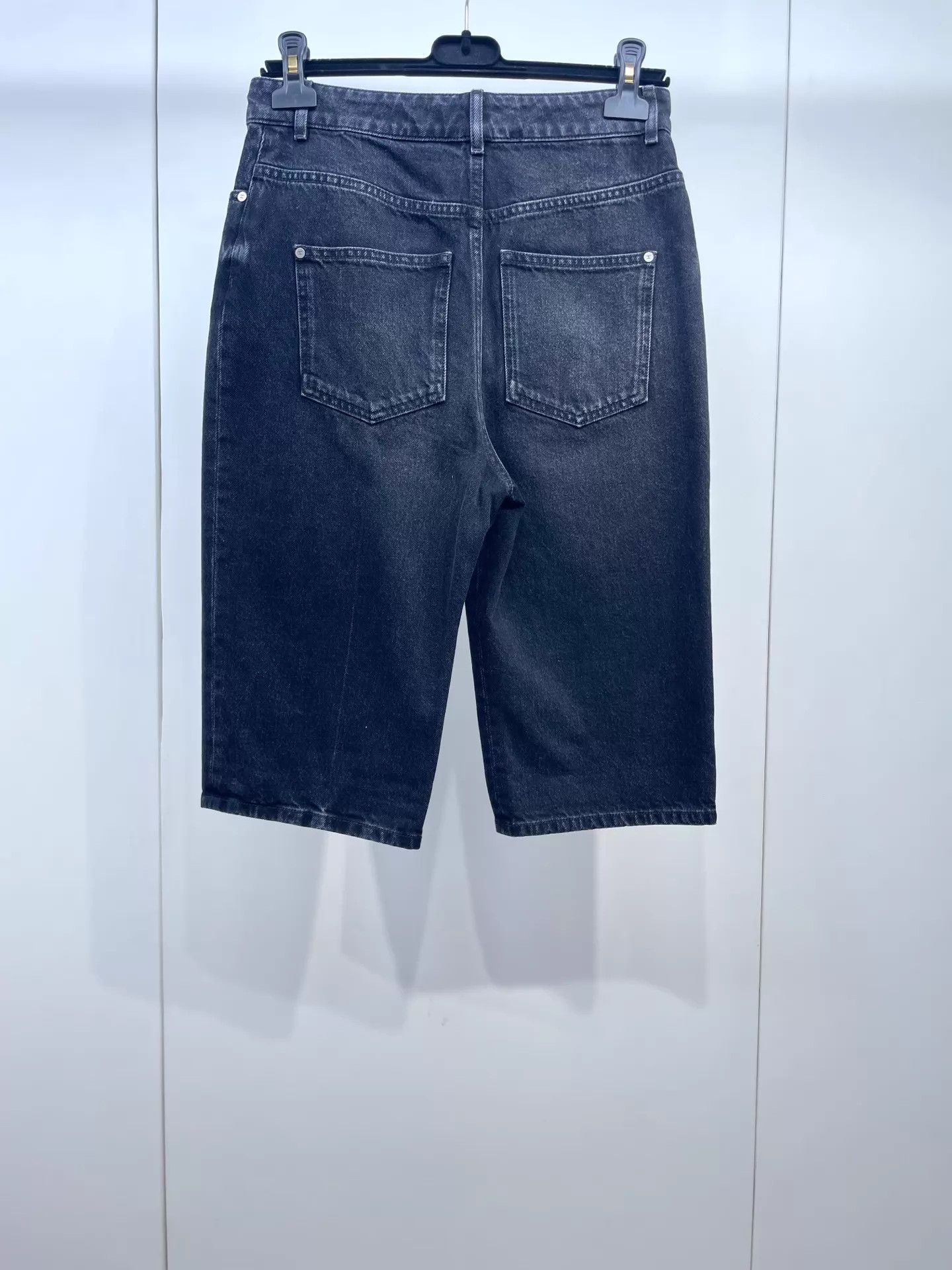 Chanel Chanel 24A Black Denim Shorts 38 99 New with Tags Size 27" / US 4 / IT 40 - 2 Thumbnail