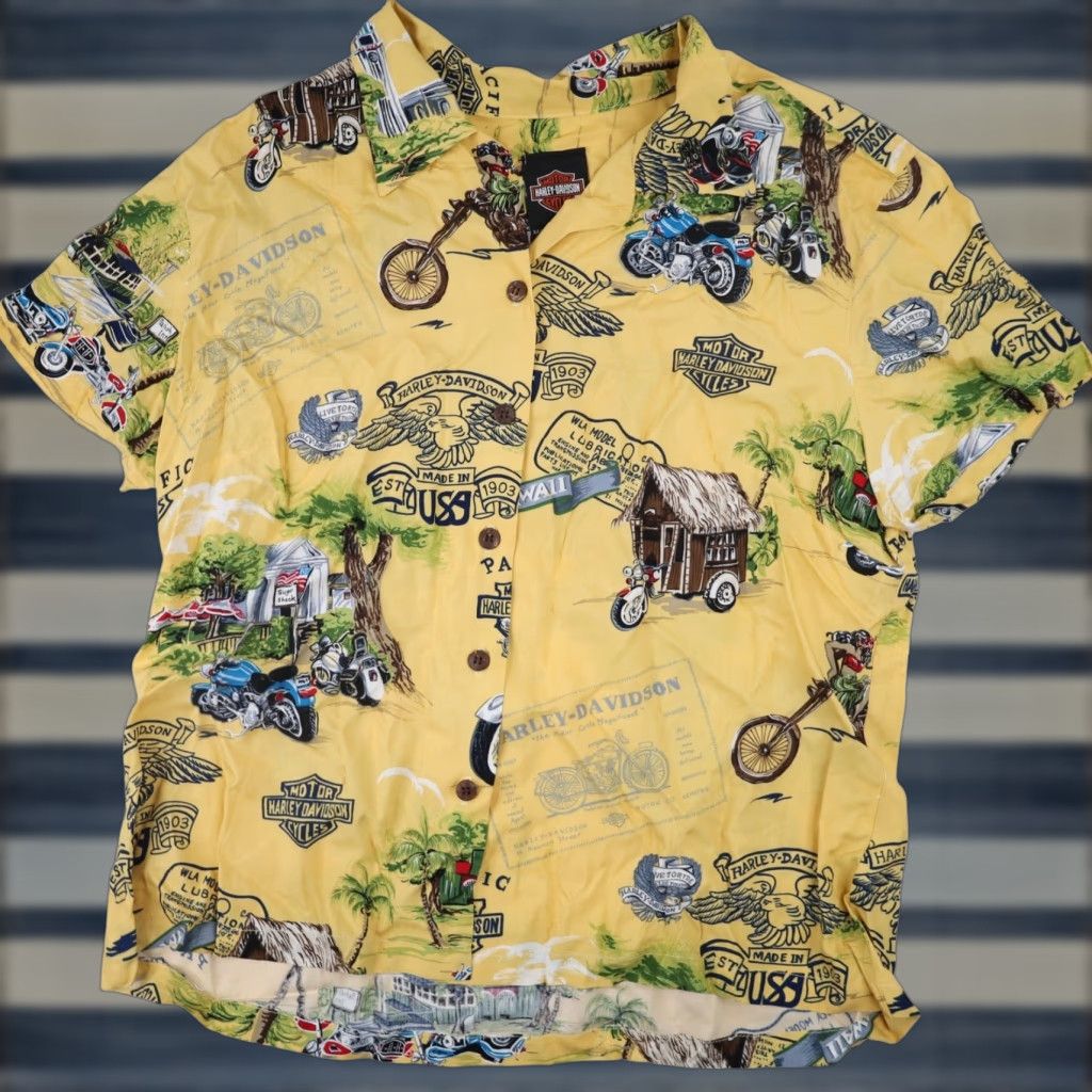 Harley Davidson VINTAGE Harley Davidson Womens Large Silk Hawaiian Shirt Yellow Shirt Women Large Yellow Harley Davidson Silk Hawaiian Button-Up 90s? Size L / US 10 / IT 46 - 1 Thumbnail