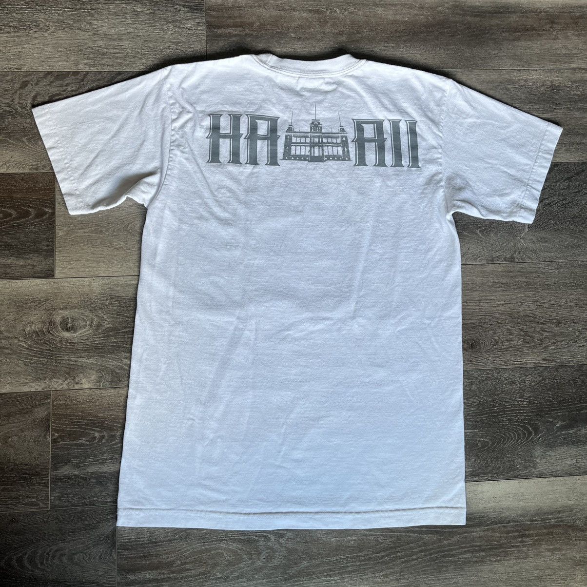 Vintage Vintage Y2K Hawaii’s Monarchy Rap Big Graphic Logo Tee Shirt Size US M / EU 48-50 / 2 - 2 Thumbnail