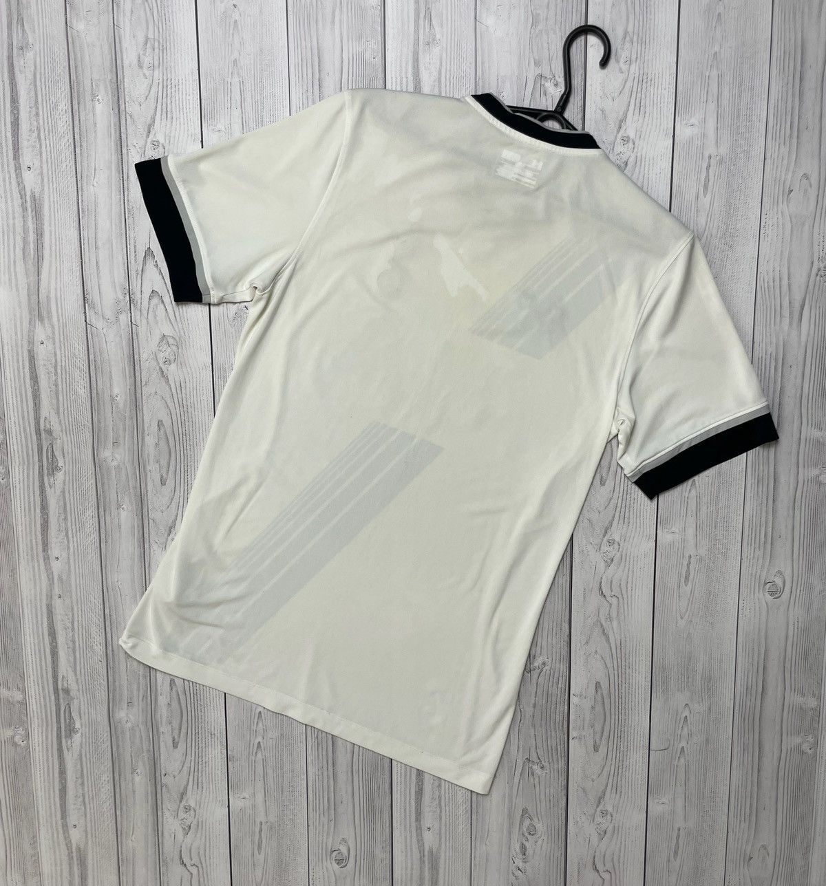 Other Vintage Tottenham spurs soccer jersey Under Armour size M Size US M / EU 48-50 / 2 - 6 Thumbnail