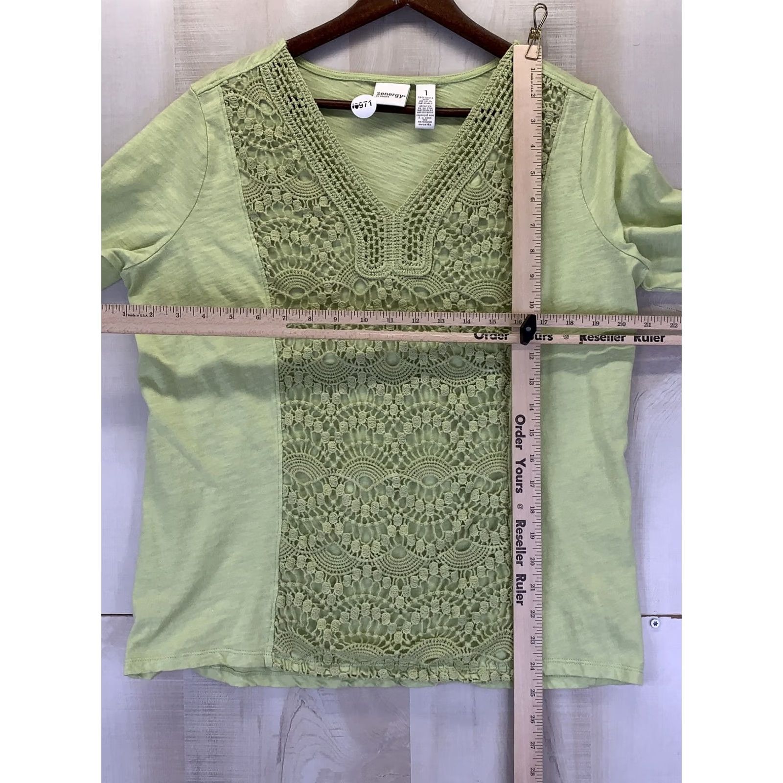 Vintage Chico’s Zenergy 1 Green 3/4 Sleeve Lace Overlay Women’s Top T-Shirt, L, Cotton Blend, Casual, Fall, Spring, Winter, Summer, Basic, Womens Size L / US 10 / IT 46 - 3 Thumbnail